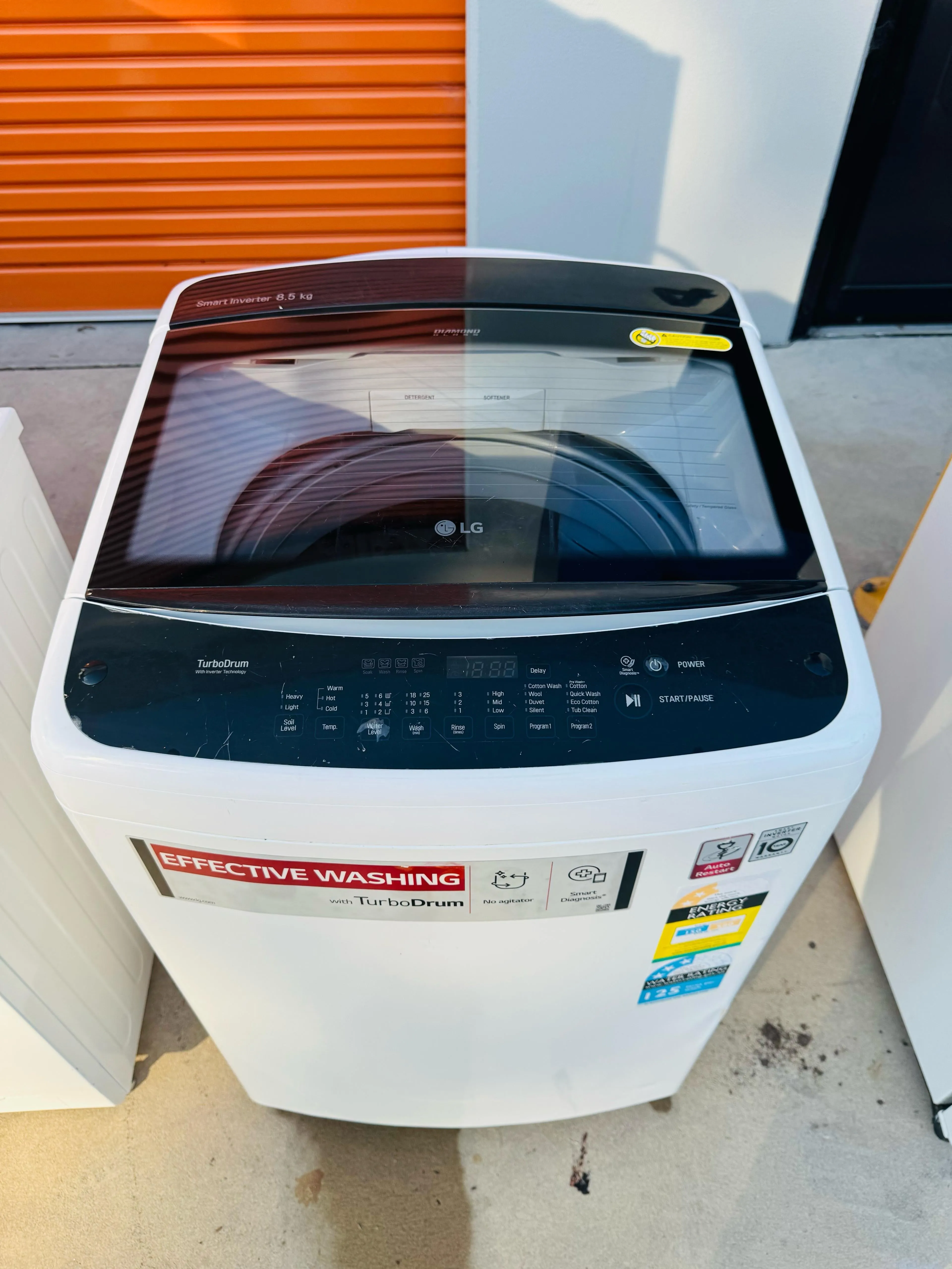 **LG 8.5 KGS TOP LOADER WASHING MACHINE**
