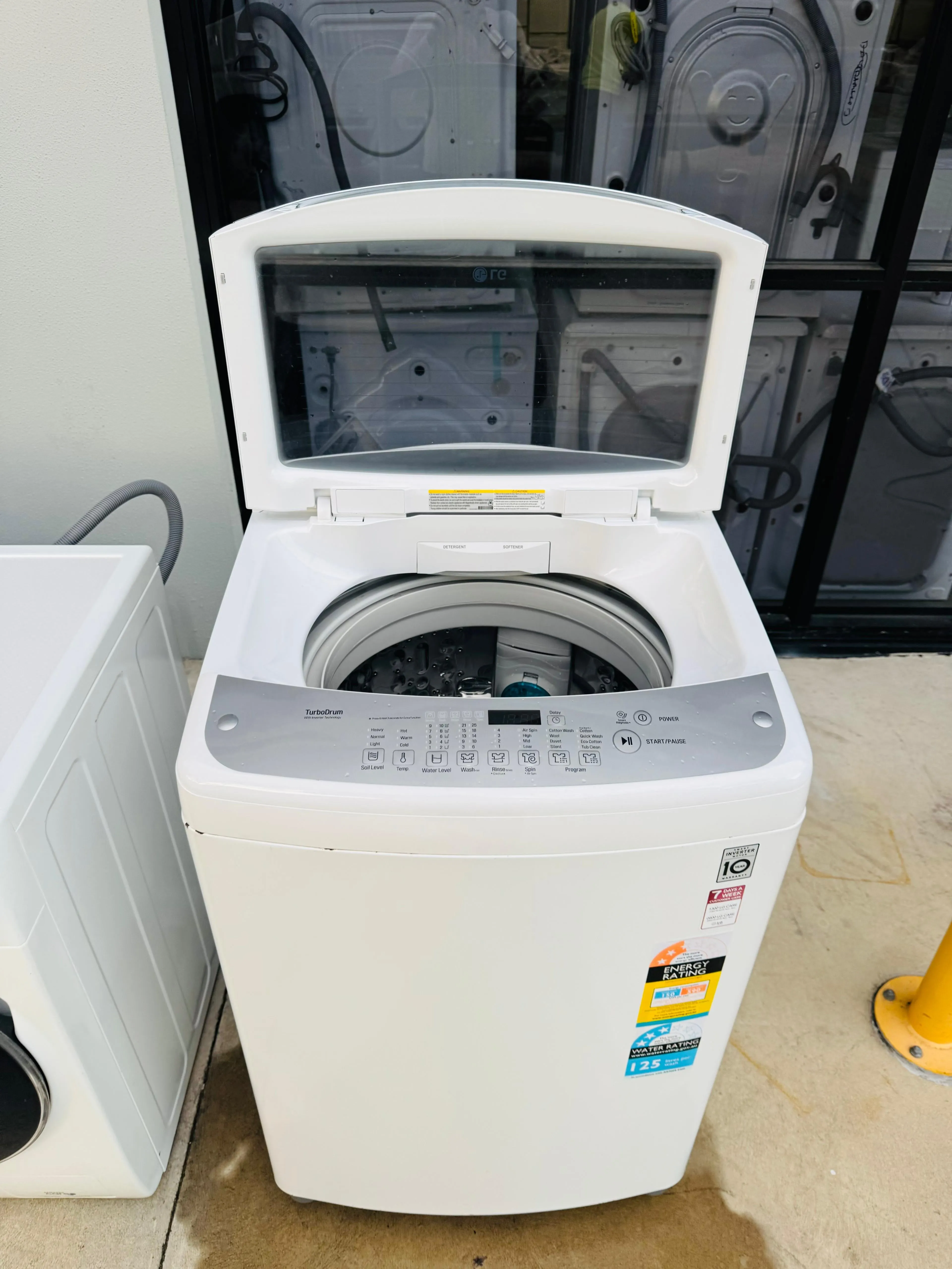 **LG 8.5 KGS TOP LOADER WASHING MACHINE**