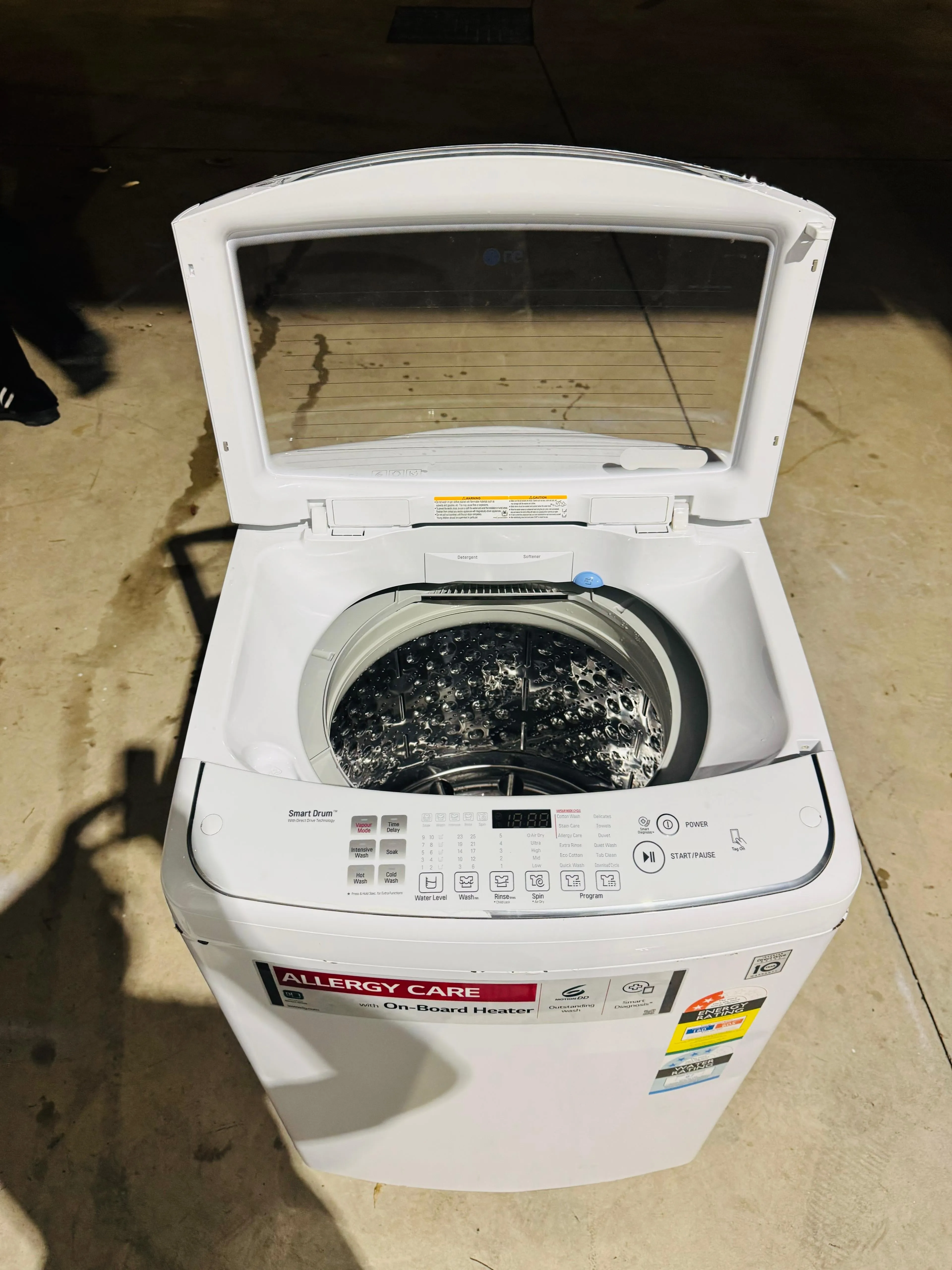 **LG 8.5 KGS TOP LOADER WASHING MACHINE**
