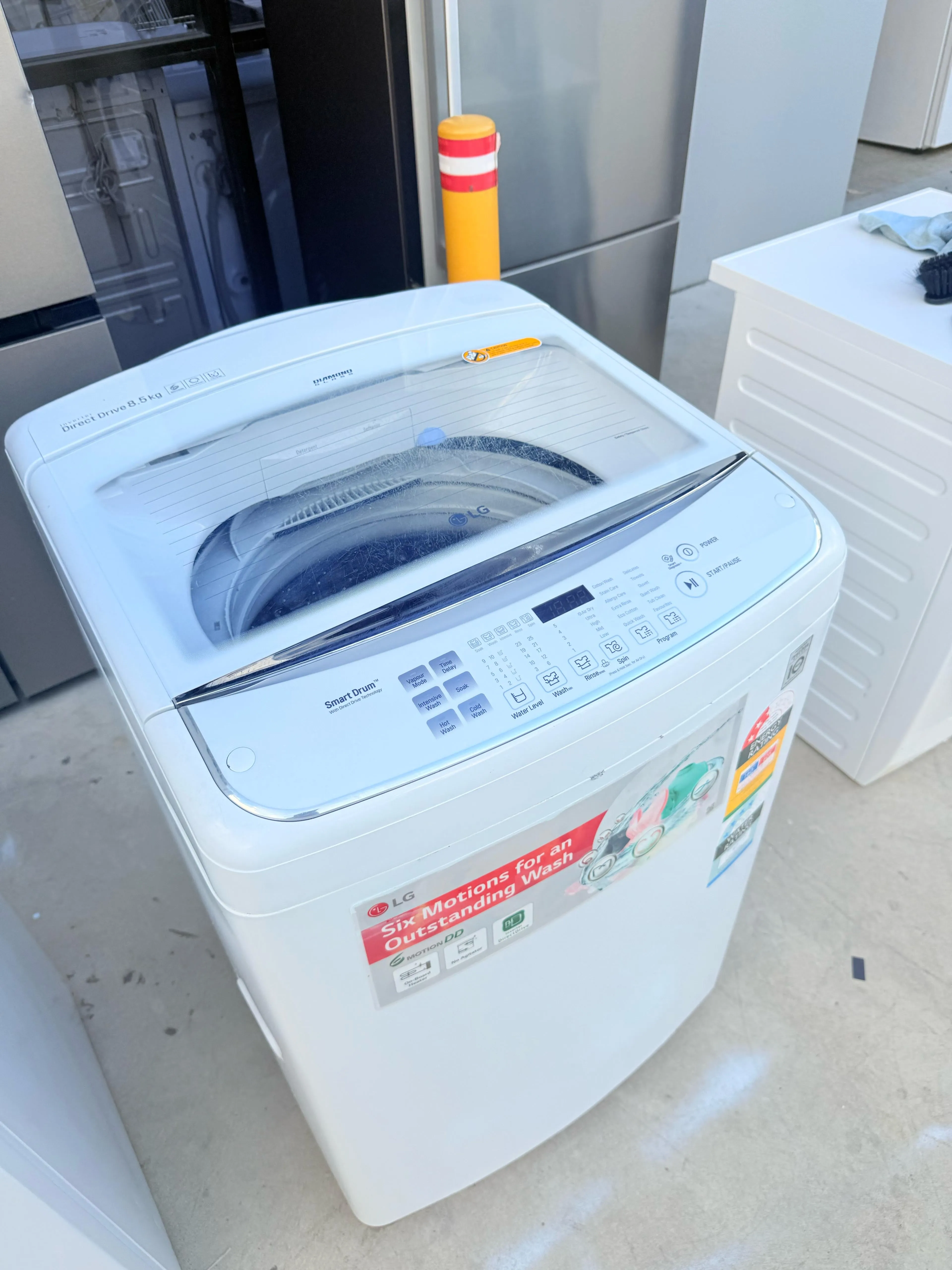 **LG 8.5 KGS TOP LOADER WASHING MACHINE**