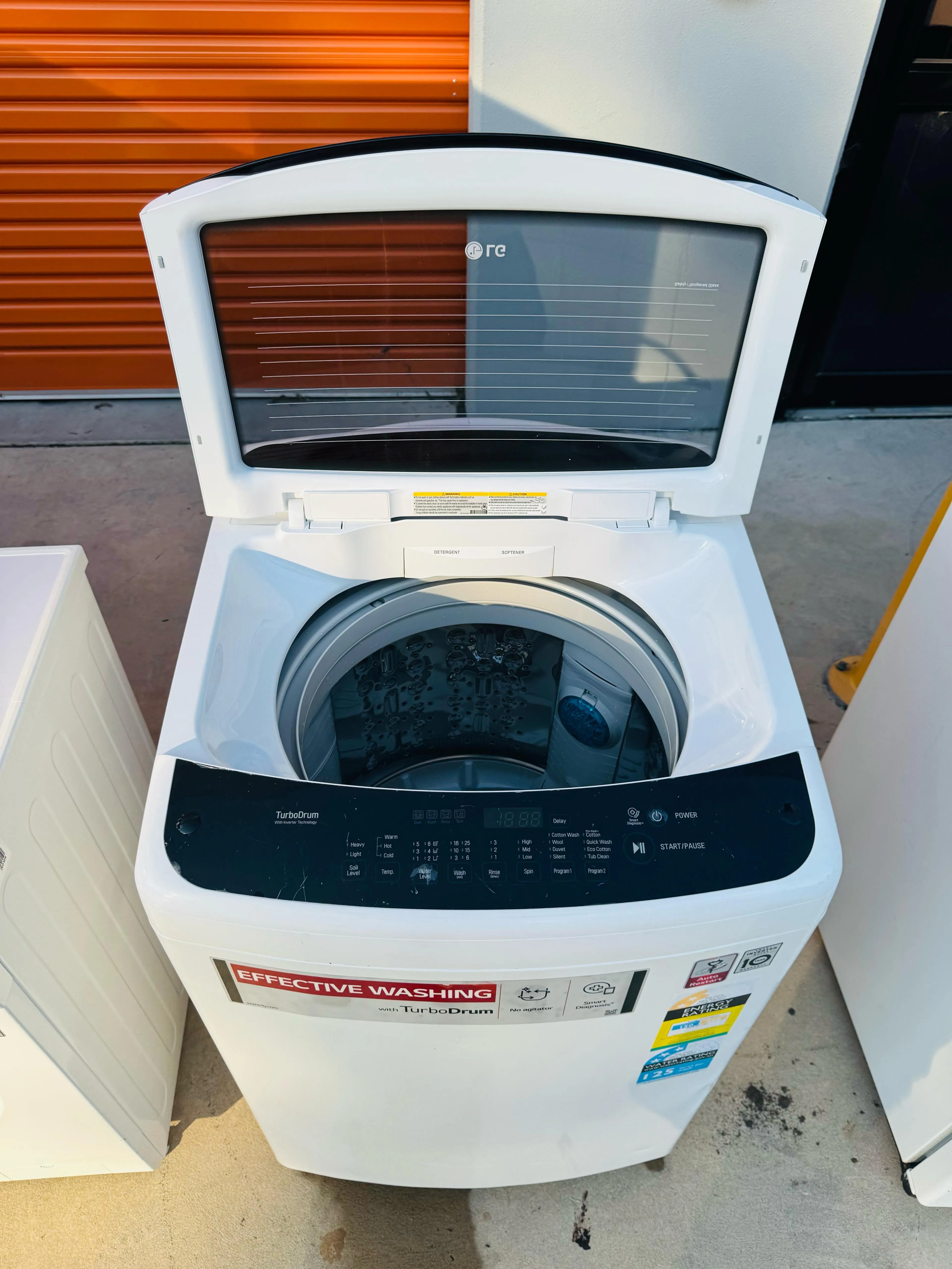 **LG 8.5 KGS TOP LOADER WASHING MACHINE**