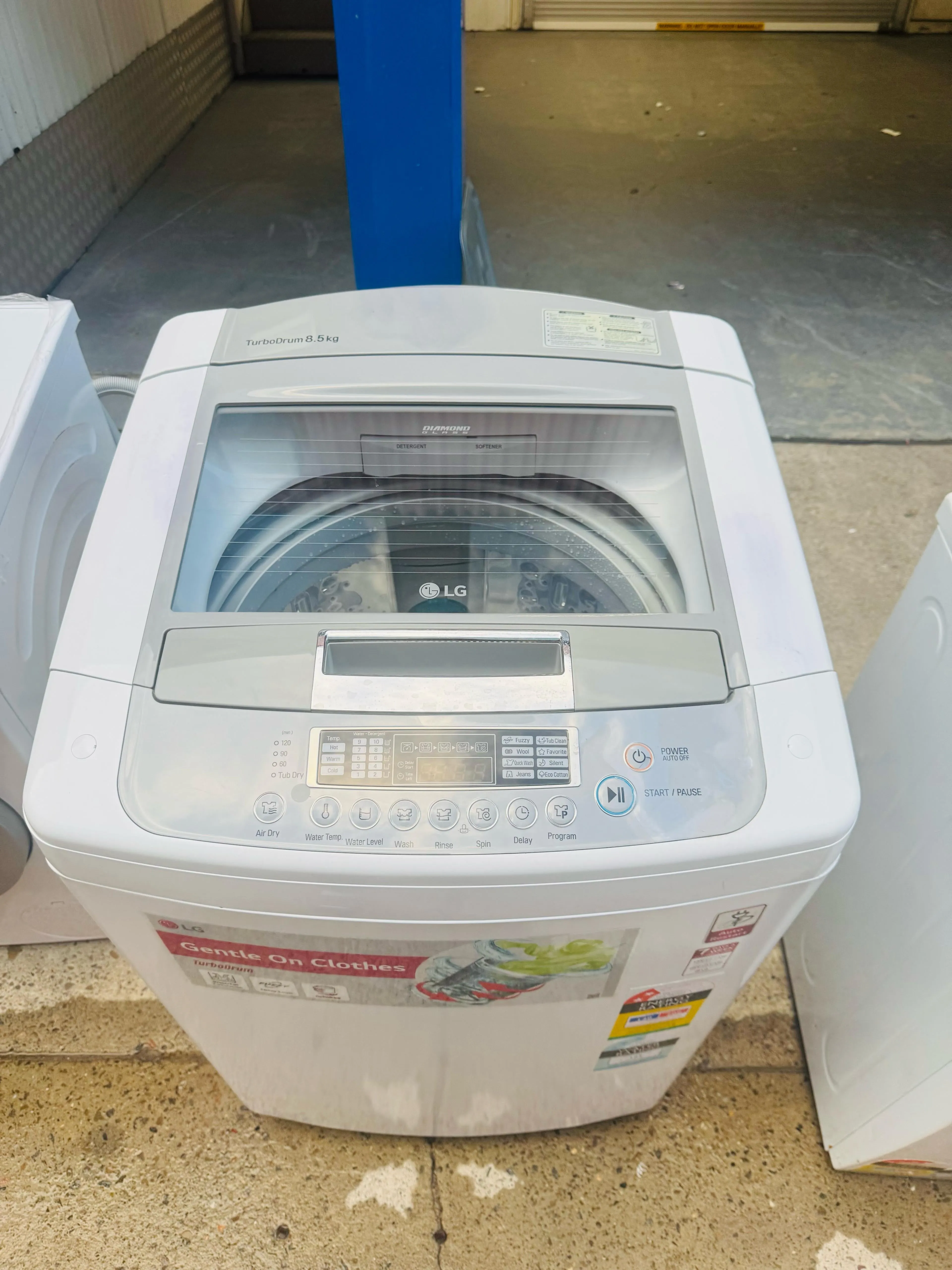 **LG 8.5 KGS TOP LOADER WASHING MACHINE**