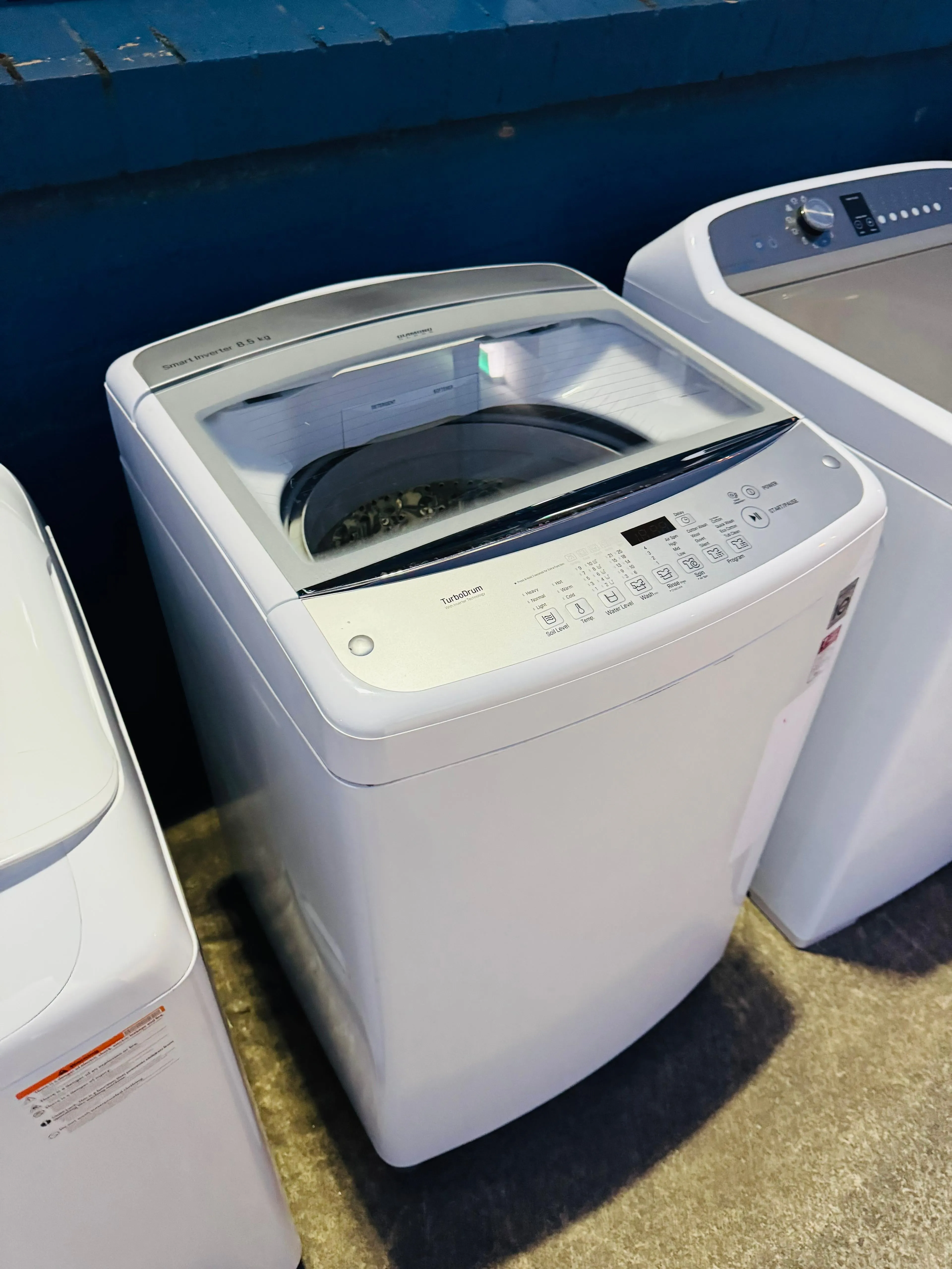 **LG 8.5 KGS TOP LOADER WASHING MACHINE**