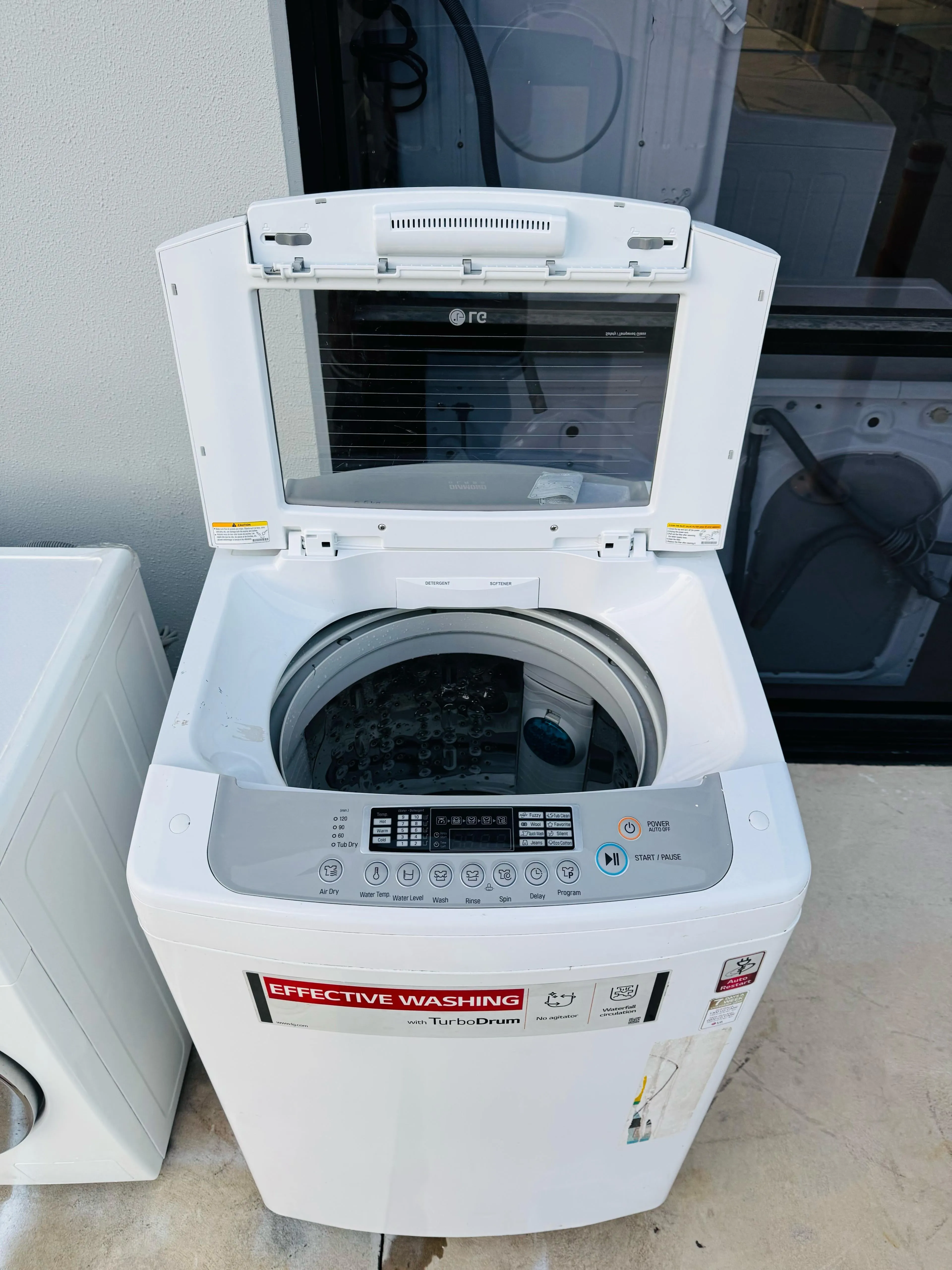 **LG 8.5 KGS TOP LOADER WASHING MACHINE**