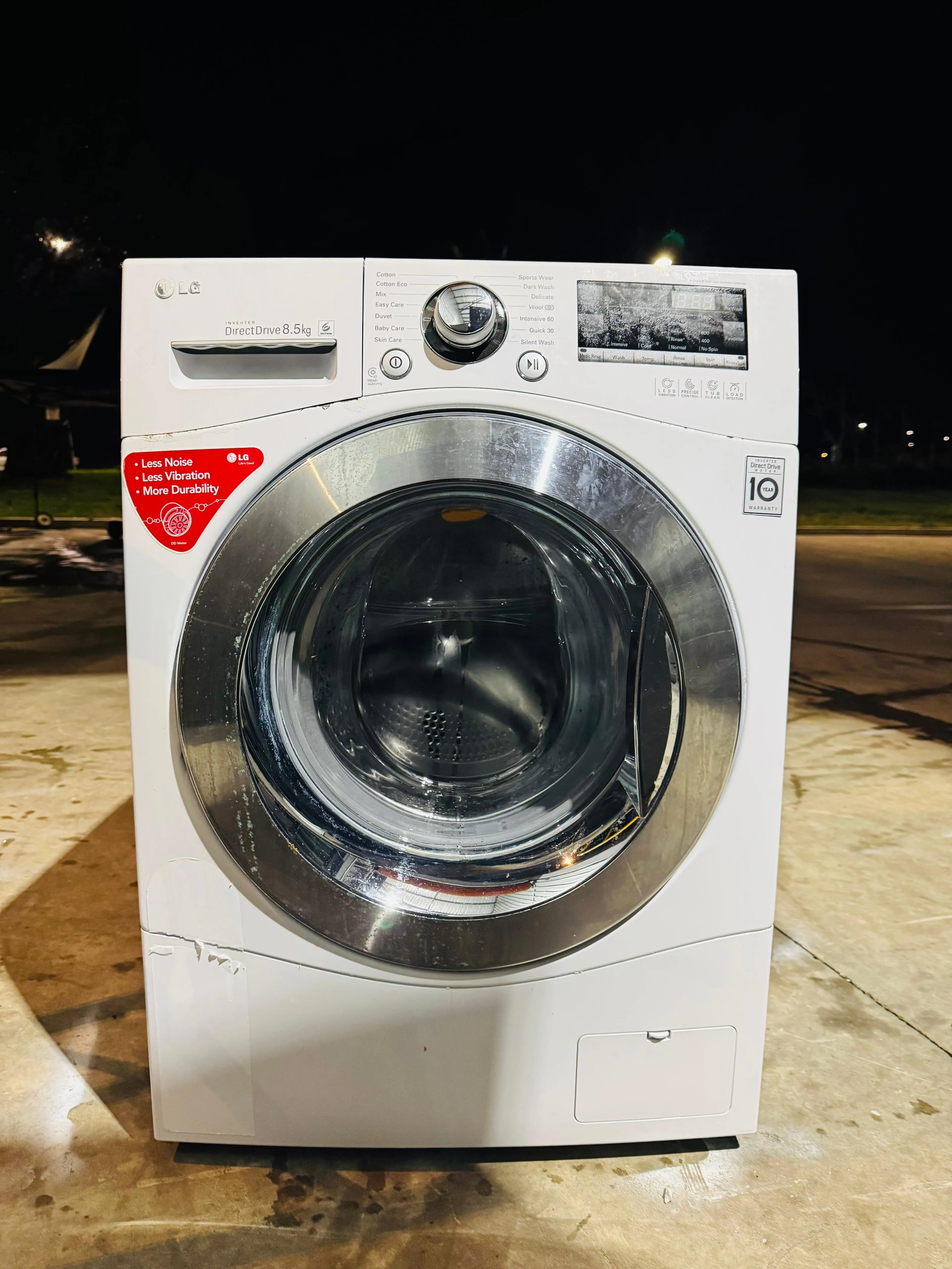 **LG 8.5KGS FRONT LOADER WASHING MACHINE**