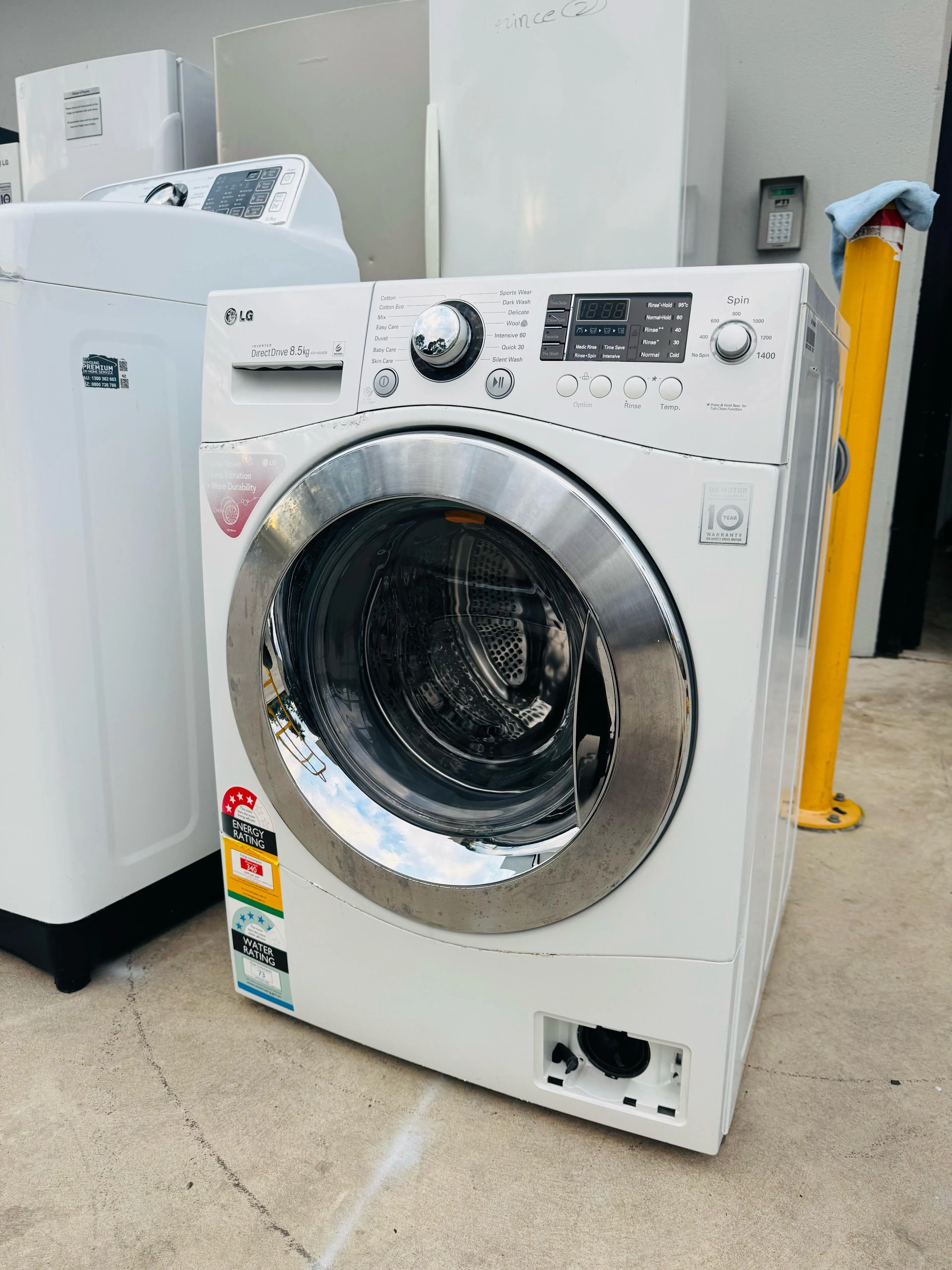 **LG 8.5KGS FRONT LOADER WASHING MACHINE**