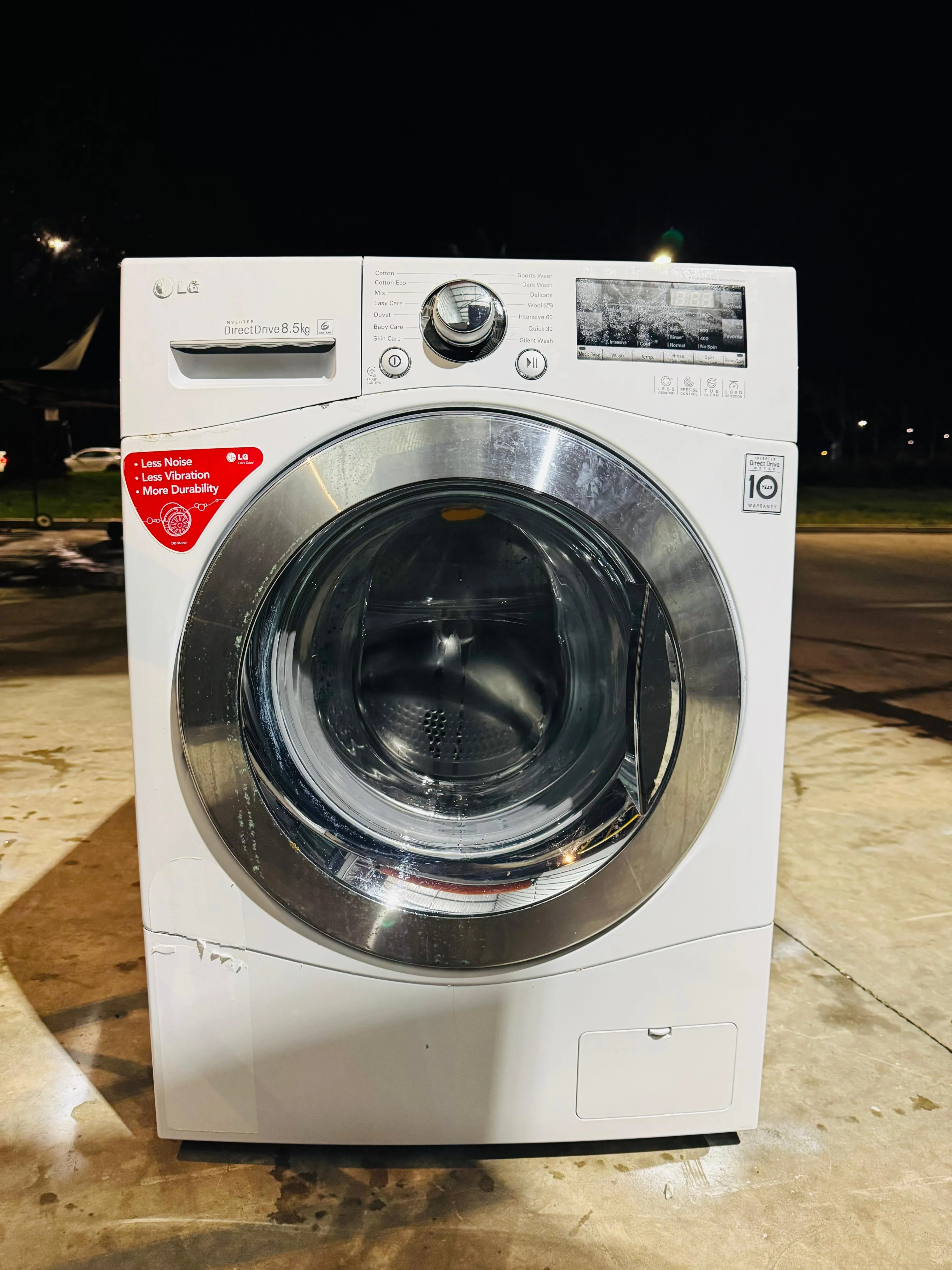 **LG 8.5KGS FRONT LOADER WASHING MACHINE**