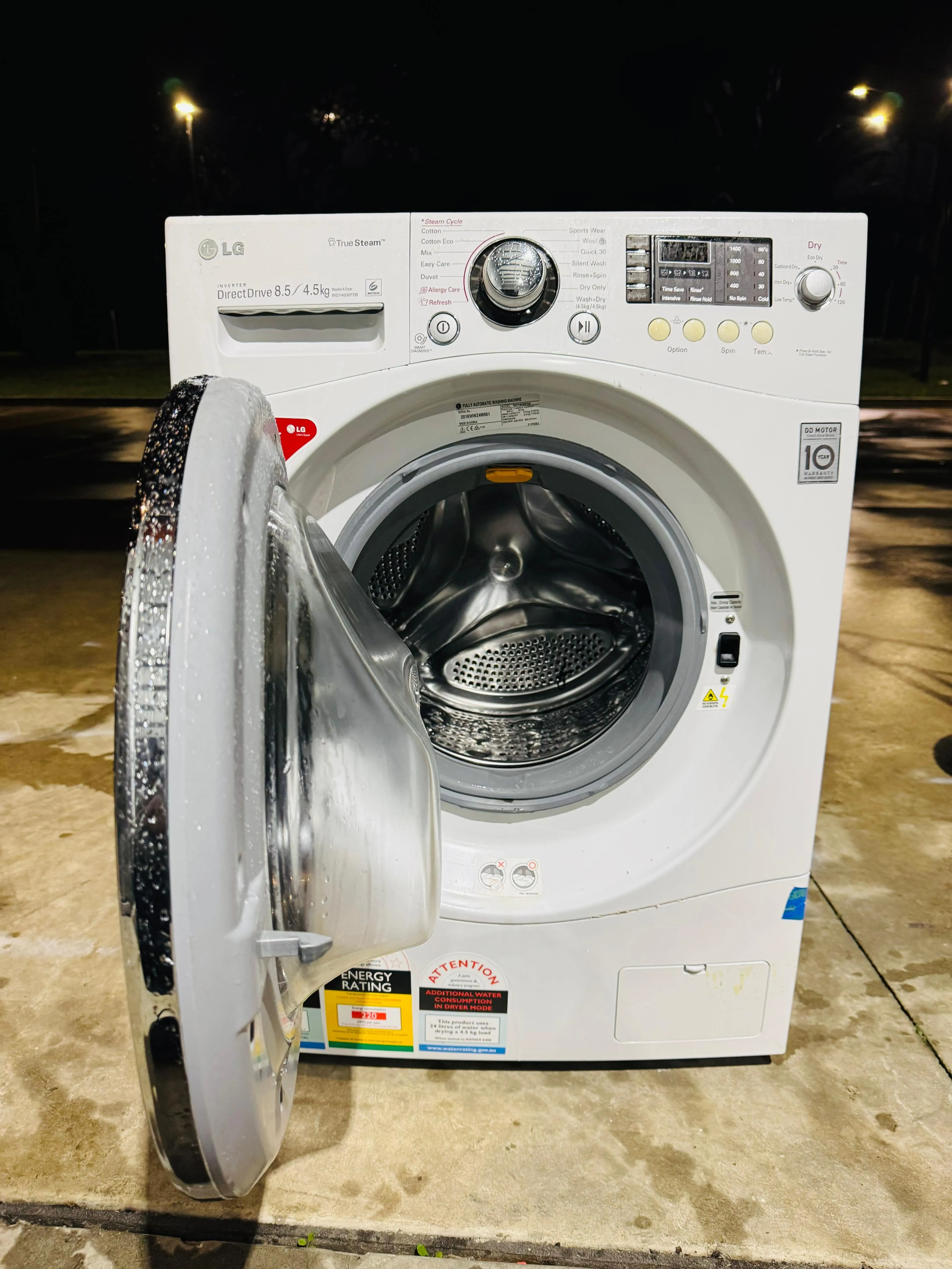 **LG 8.5KGS FRONT LOADER WASHING MACHINE**
