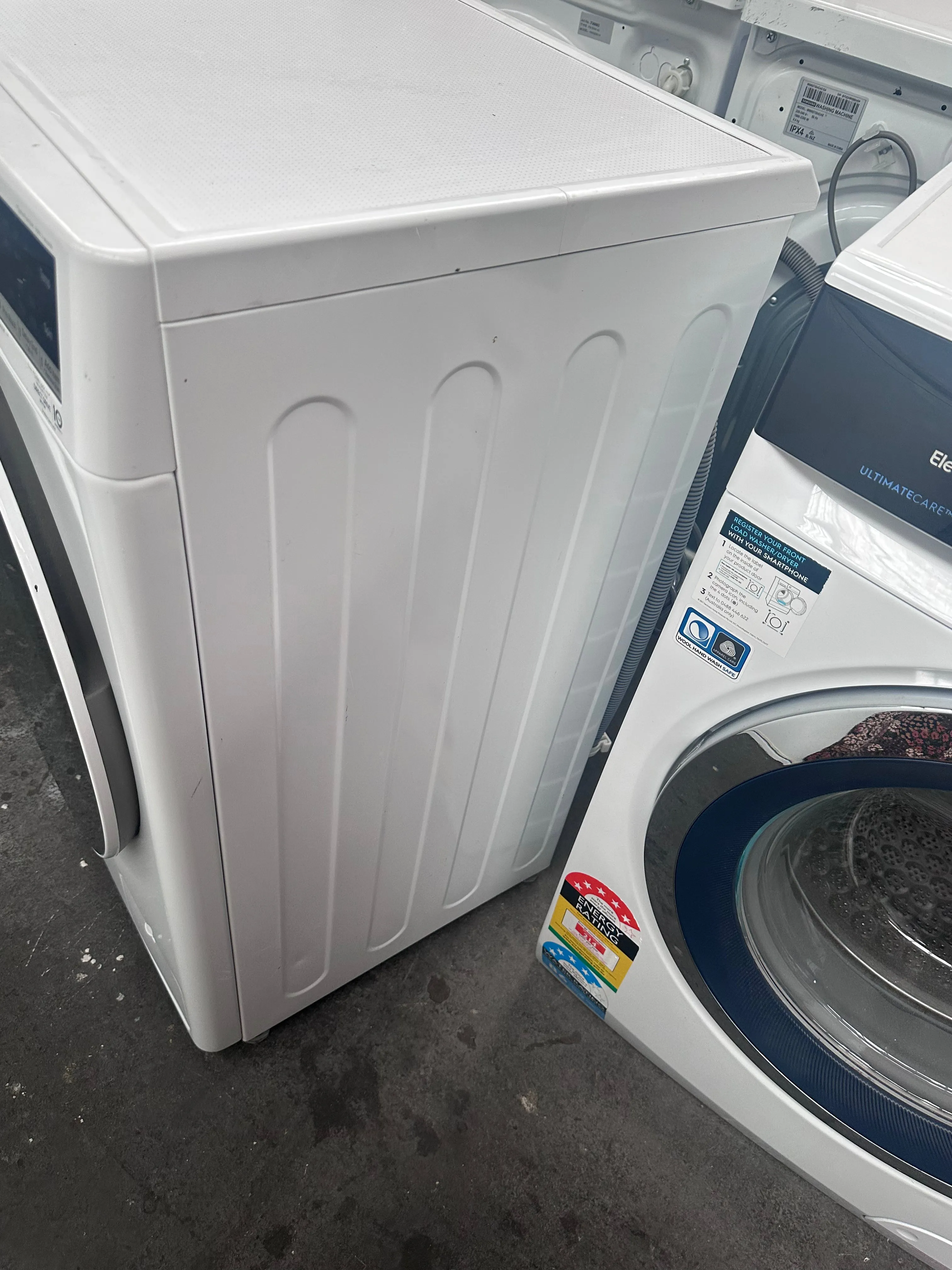 LG 8kg Front Loader [Refurbished] SLIM LINE GREAT FOR CABINET