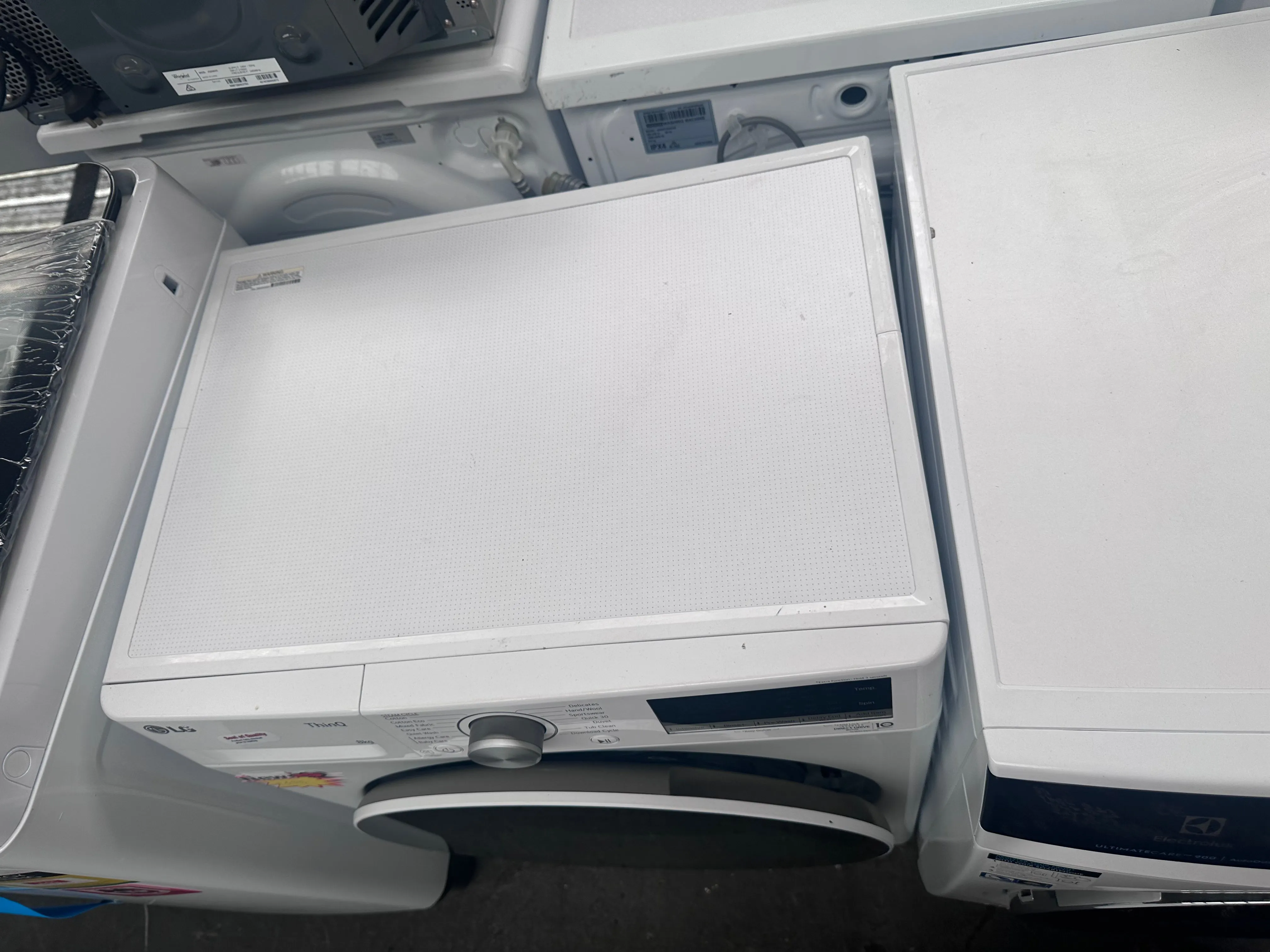 LG 8kg Front Loader [Refurbished] SLIM LINE GREAT FOR CABINET