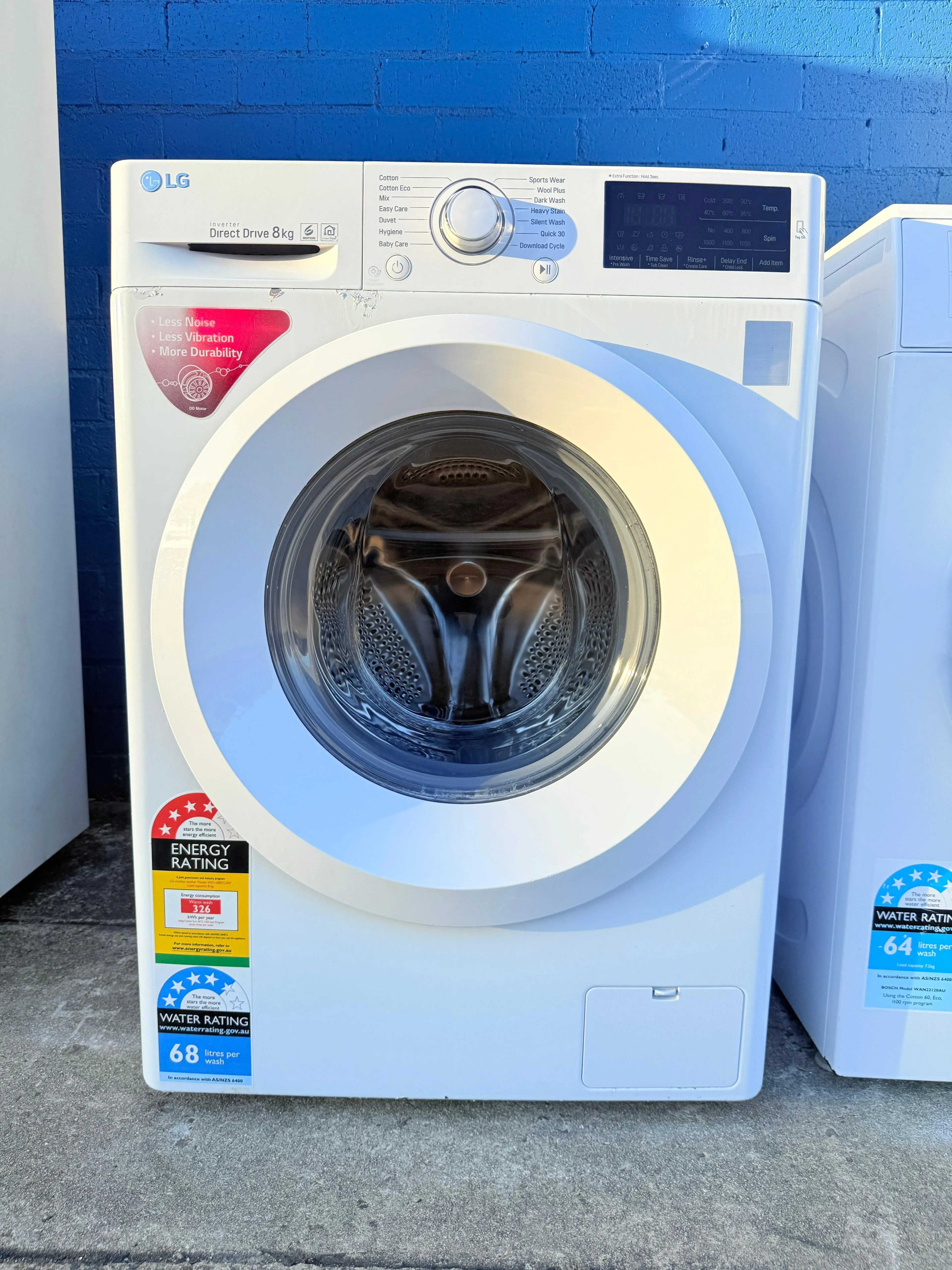 **LG 8KGS FRONT LOADER WASHING MACHINE**