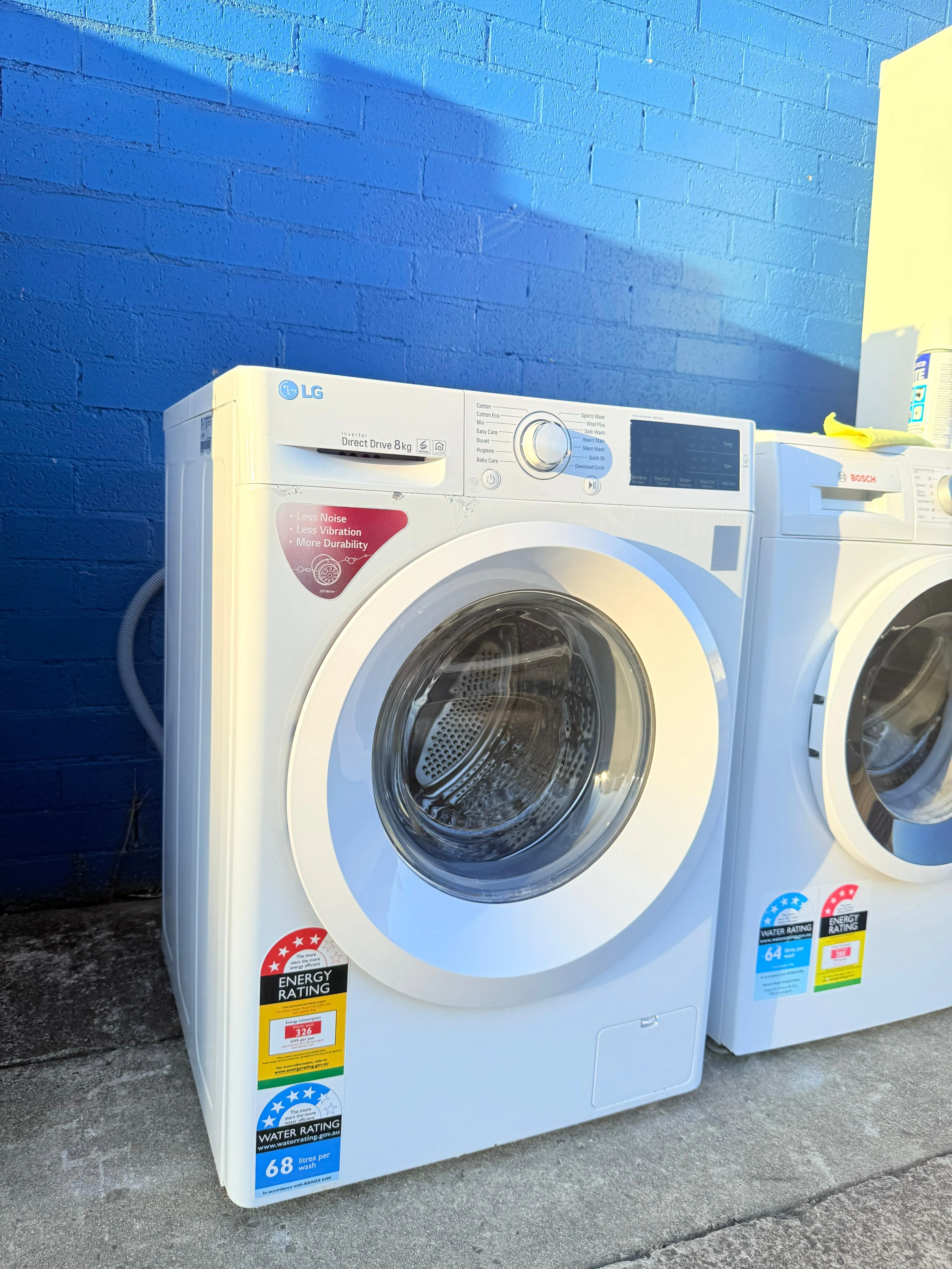 **LG 8KGS FRONT LOADER WASHING MACHINE**