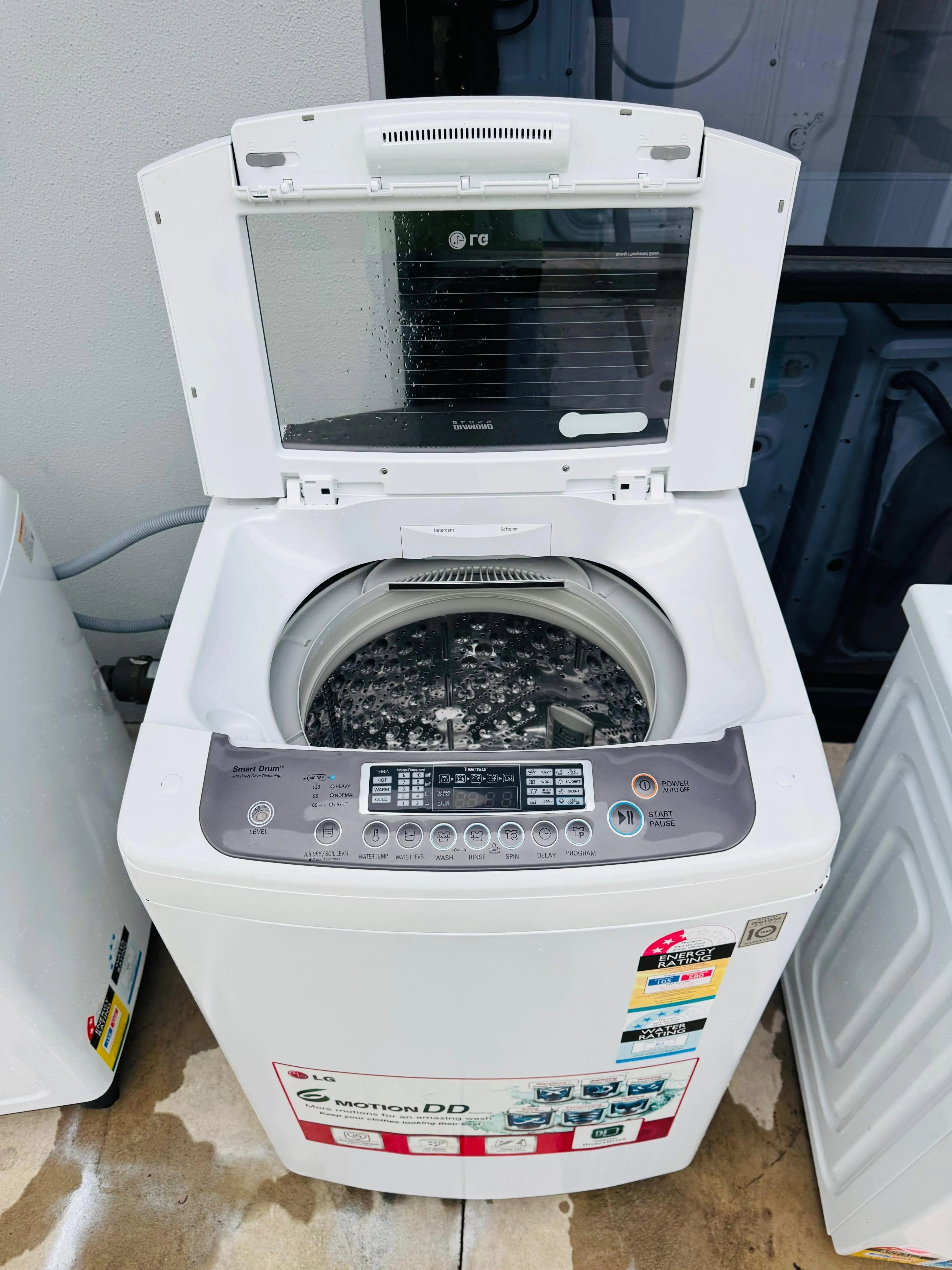 **LG 8KGS TOP LOADER WASHING MACHINE**