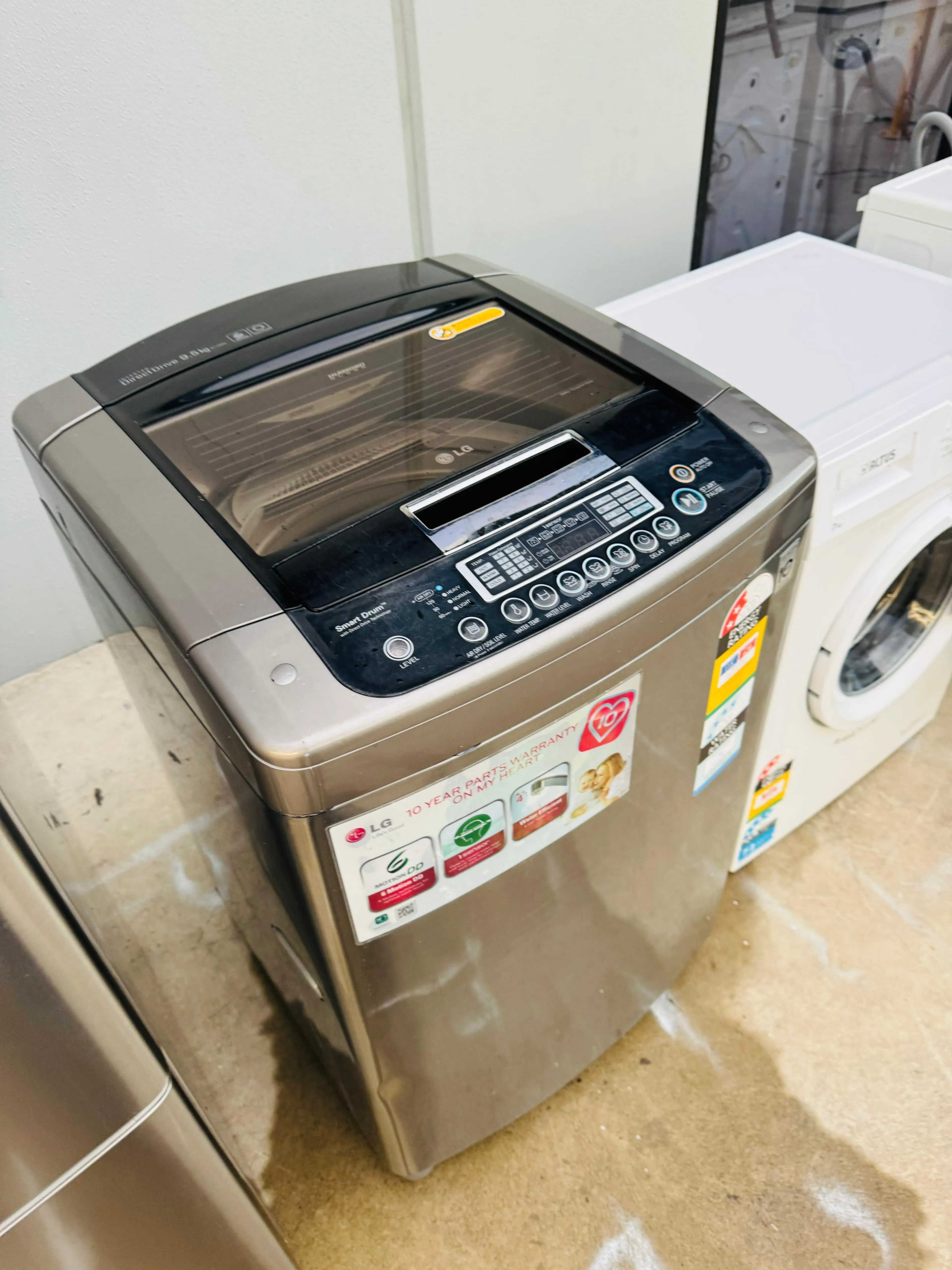 **LG 9.5 KGS TOP LOADER WASHING MACHINE**