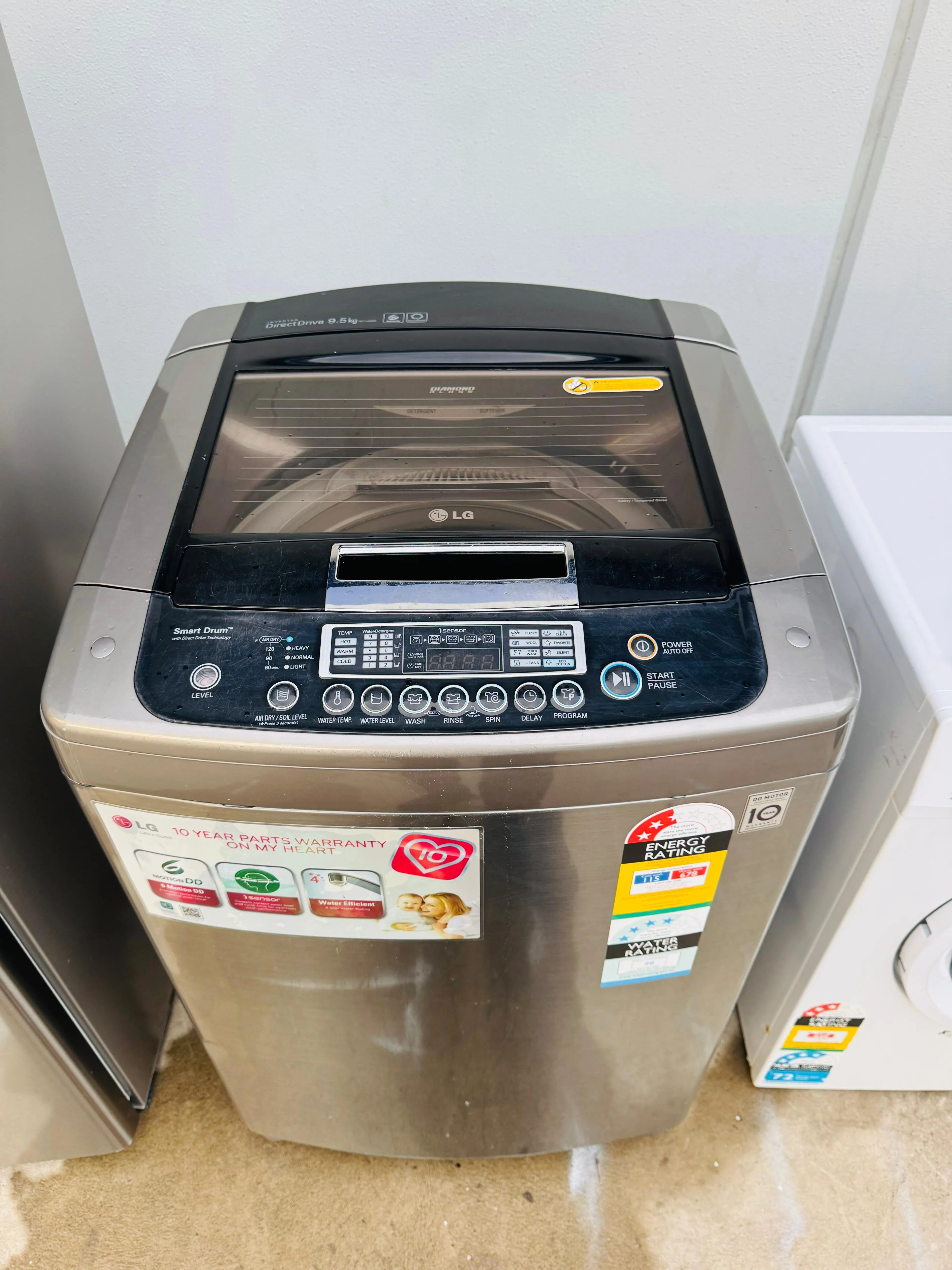 **LG 9.5 KGS TOP LOADER WASHING MACHINE**