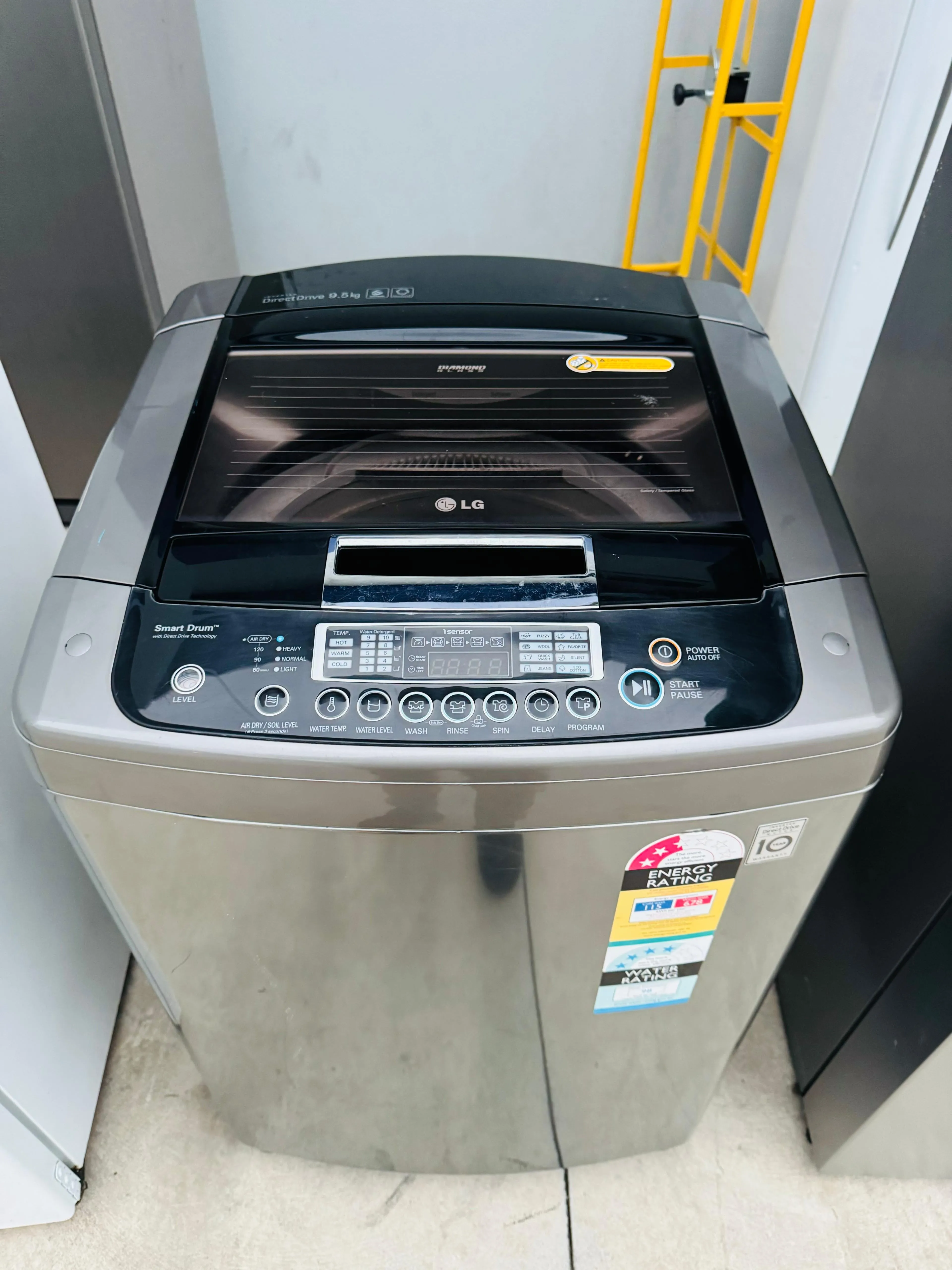 **LG 9.5KGS TOP LOADER WASHING MACHINE**