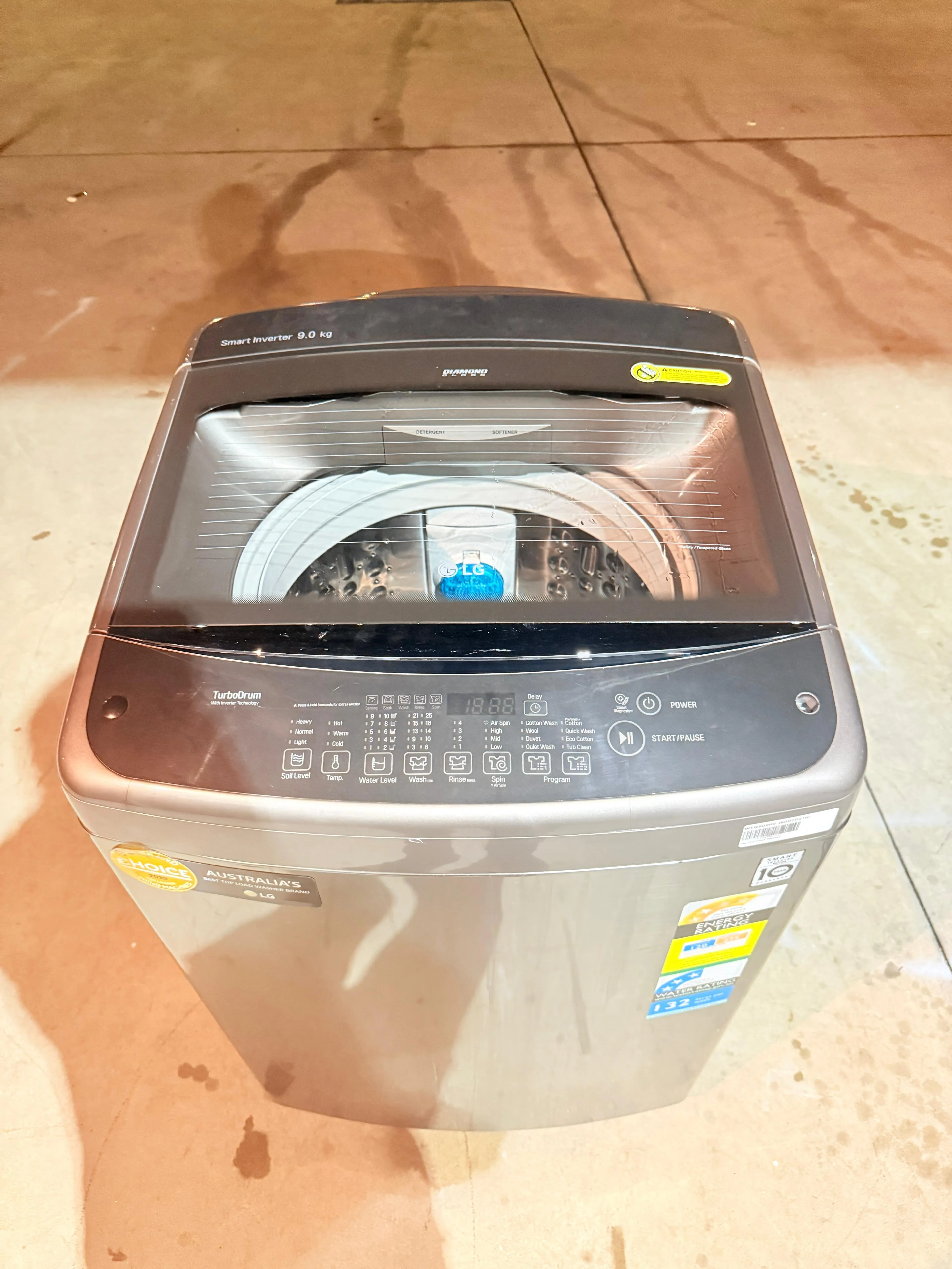 **LG 9KGS TOP LOADER WASHING MACHINE**