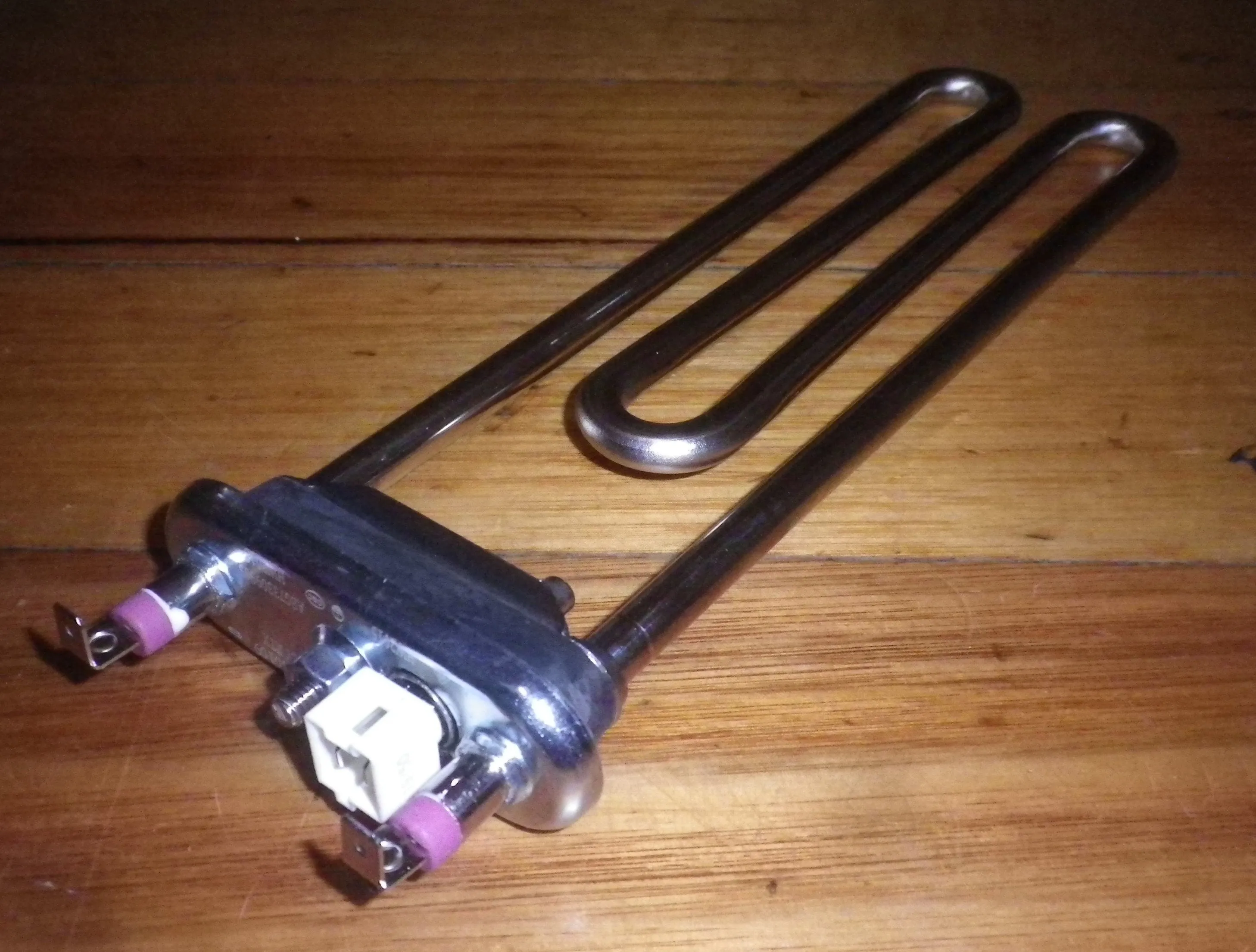 LG Front Loader Washer 2000W Heating Element - Part # AEG73309905