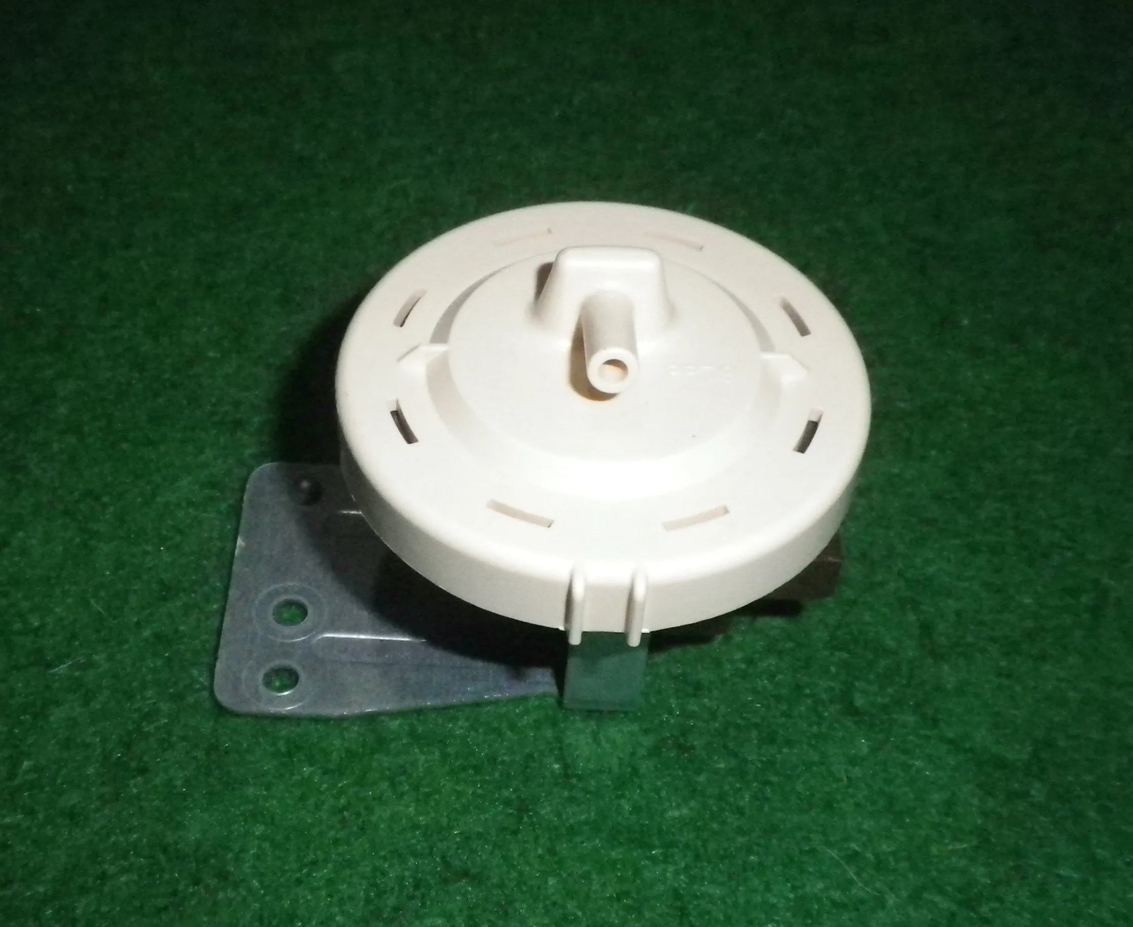 LG Front Loader Washing Machine Pressure Switch - Part # 6600FA1704X