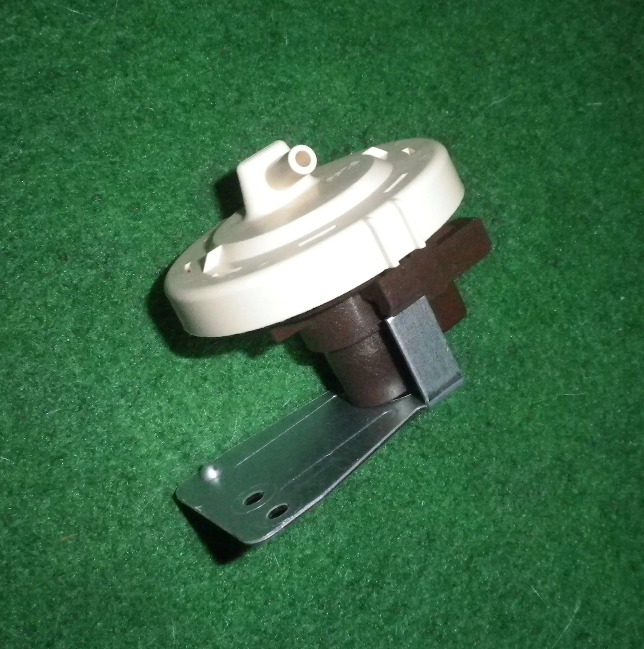 LG Front Loader Washing Machine Pressure Switch - Part # 6600FA1704X