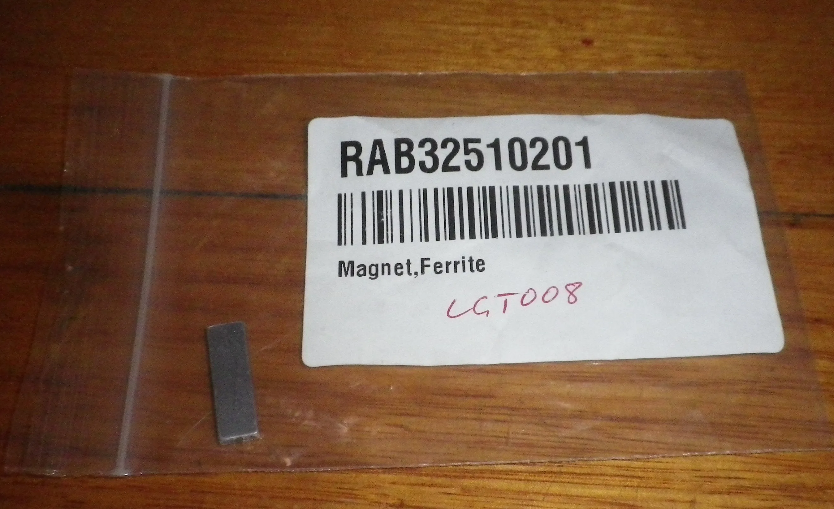 LG WF-T552TH Top loading Washing Machine Lid Magnet - Part # RAB32510201