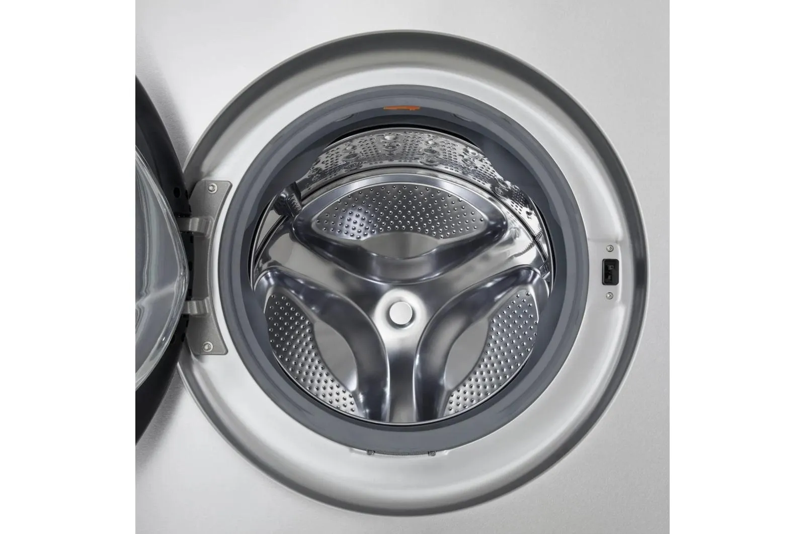 Lg WM9900HSA Lg Signature 5.8 Cu. Ft. Mega Capacity Smart Front Load Washer With Built-In Intelligence, Turbowash 360(Degree), Ezdispense And Touch Lcd Control