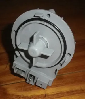 Magnetic Pump Motor Body with Front Terminals suits Bosch, LG - Part No. BO112