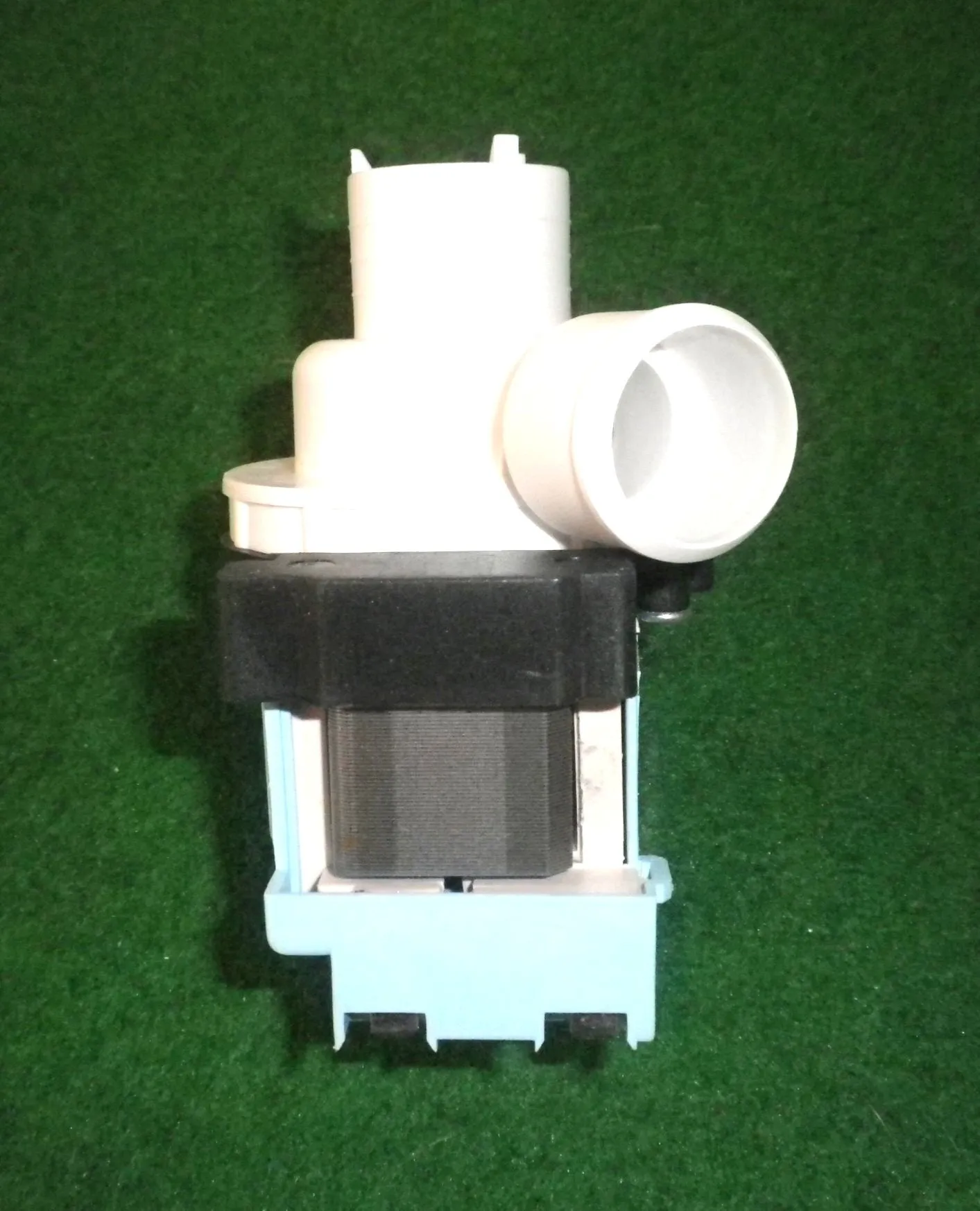 Magnetic Pump Motor suits some Haier Washing Machines - Part No. UNI282