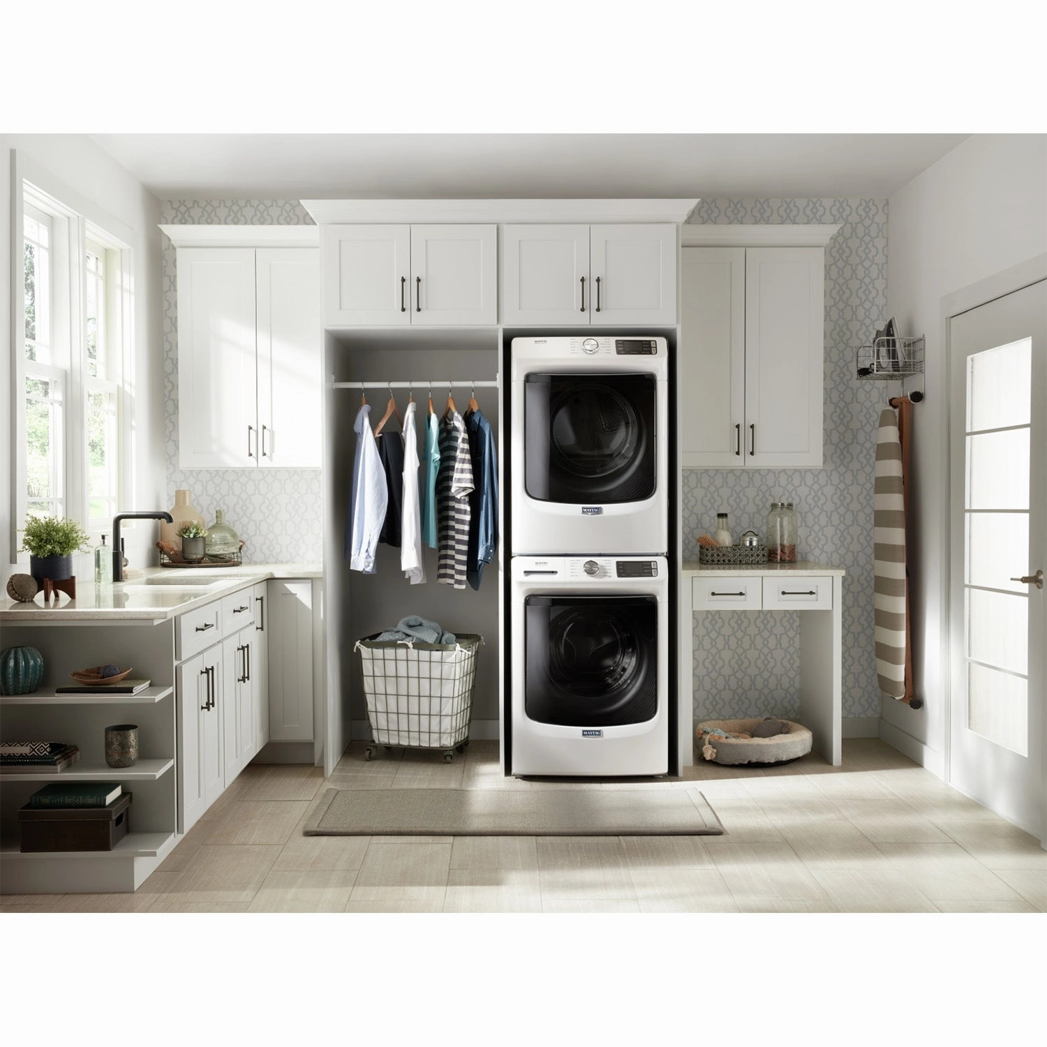 Maytag White Front-Load Washer (5.5 cu. ft.) & Gas Dryer (7.3 cu. ft.) - MHW6630HW/MGD5630HW