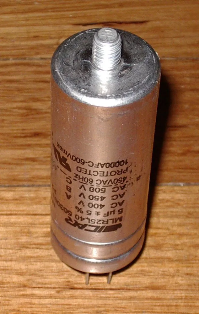Metal 5uF 450Volt Motor Start/Run Capacitor - CAP005G
