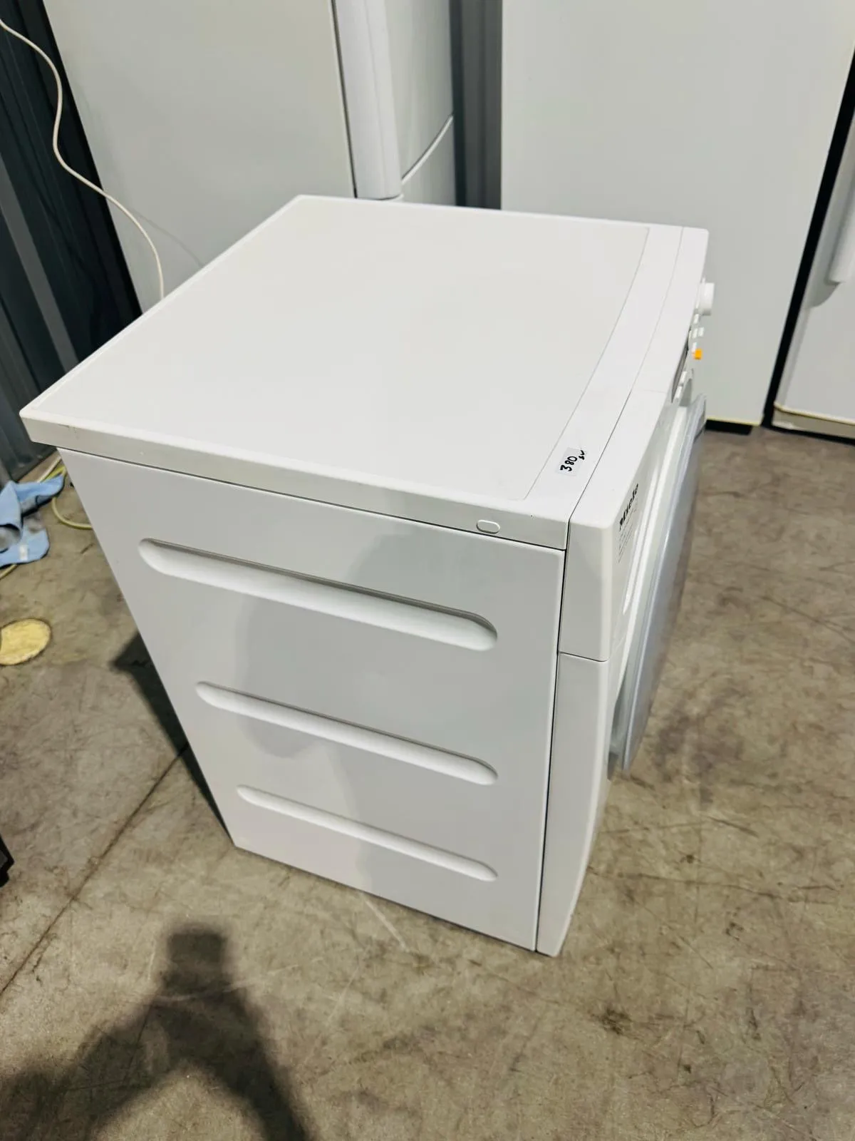 **MIELE 7 KGS FRONT LOADER WASHING MACHINE**