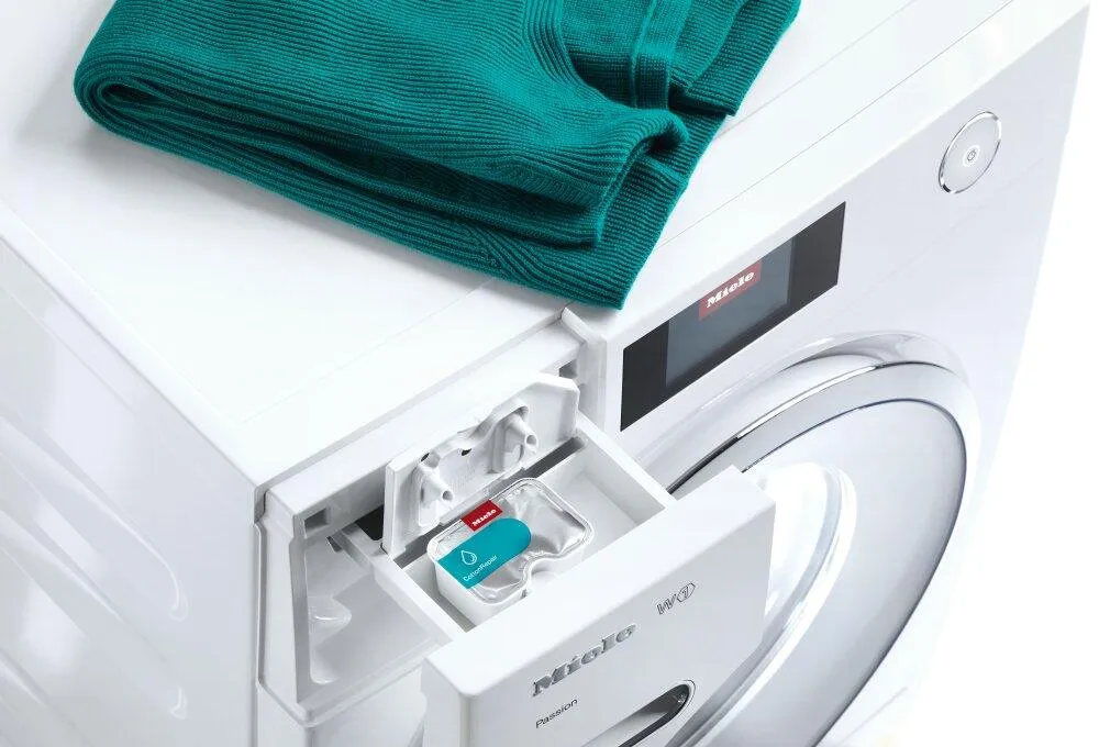 Miele WACCR0301L Wa Ccr 0301 L - Cottonrepair Capsules 3-Pack Special Detergent For Cotton Fabrics.