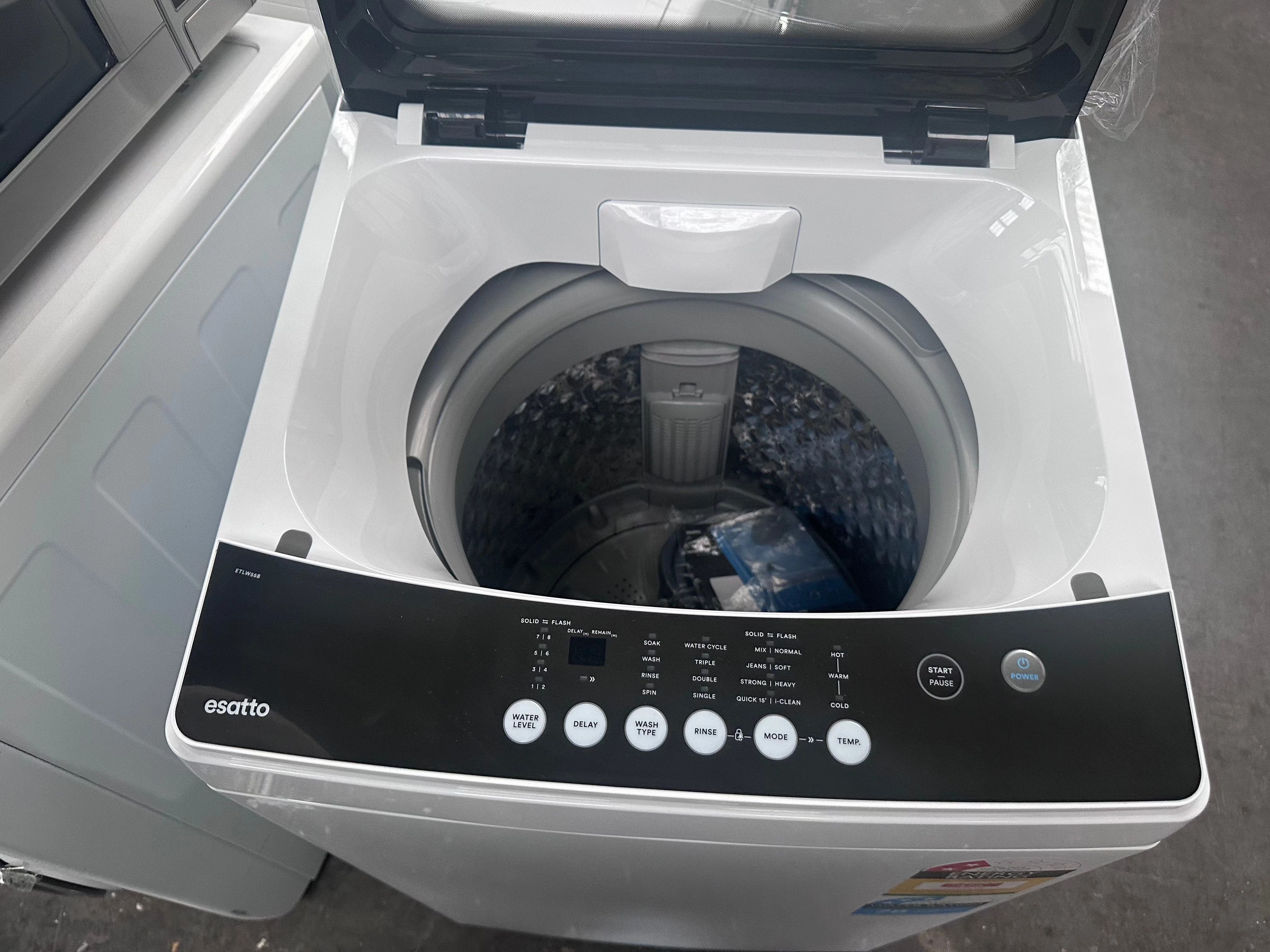 NEW *Current Model* Esatto 5.5kg Top Loader [Carton Damage]  NO DAMAGE ON UNIT