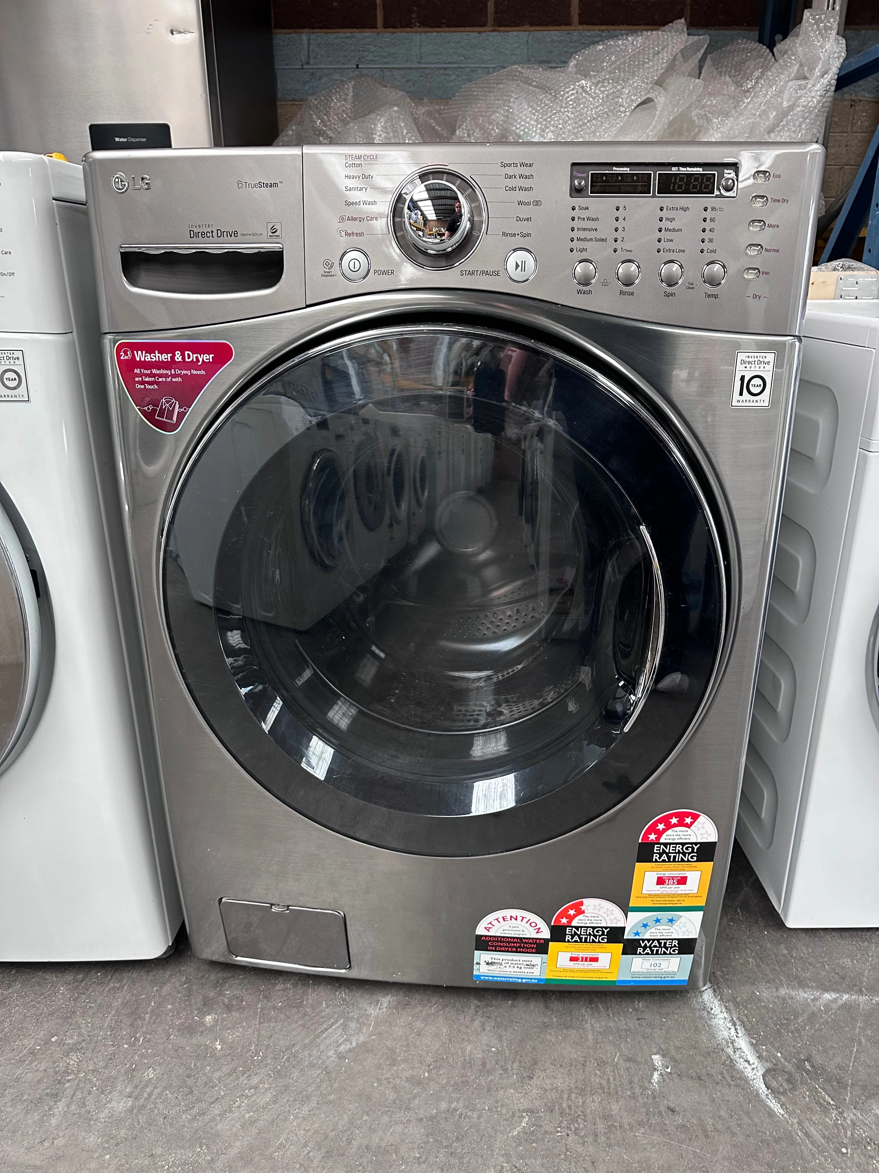 *Oversiezed Dimensions * LG  15kg/7.5kg Washer Dryer Combo [Refurbished]