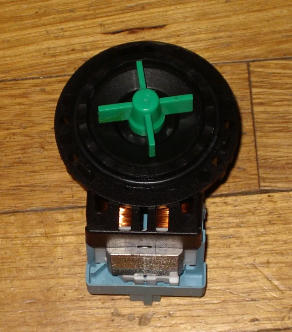 Plaset Style Universal Magnetic Pump Motor Body - Part No. UNI209A