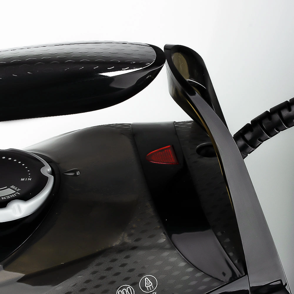 RAF Electric Steam Iron | 2800W | Burst of Steaming | Nano CeramicSoleplate|SelfCleaning