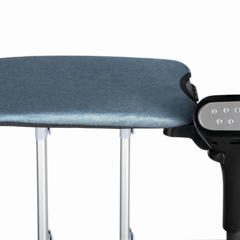 RAF Garment Steamer | 2000W | 2.2L Water Tank Capacity | Strong Steam |