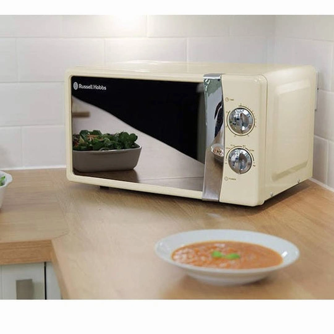 Russell Hobbs 700W Freestanding Solo Microwave | RHMM701C