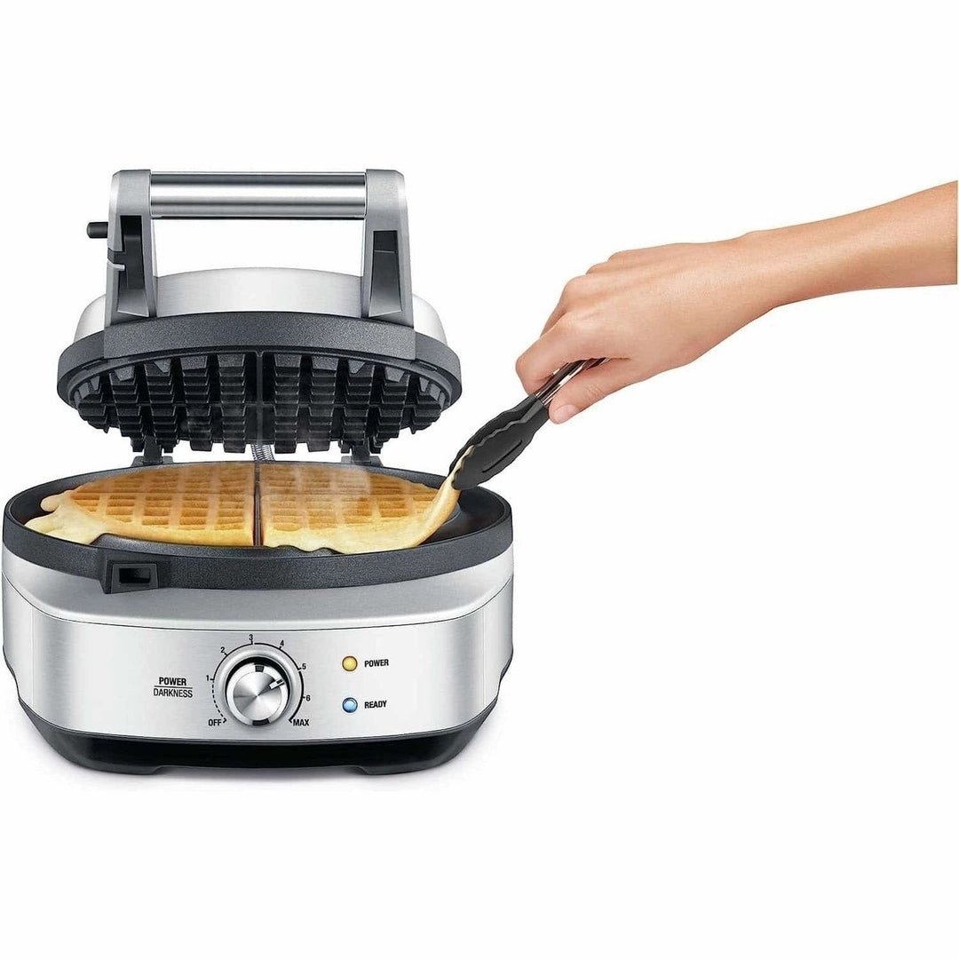 Sage No Mess Waffle Maker | BWM520BSSUK