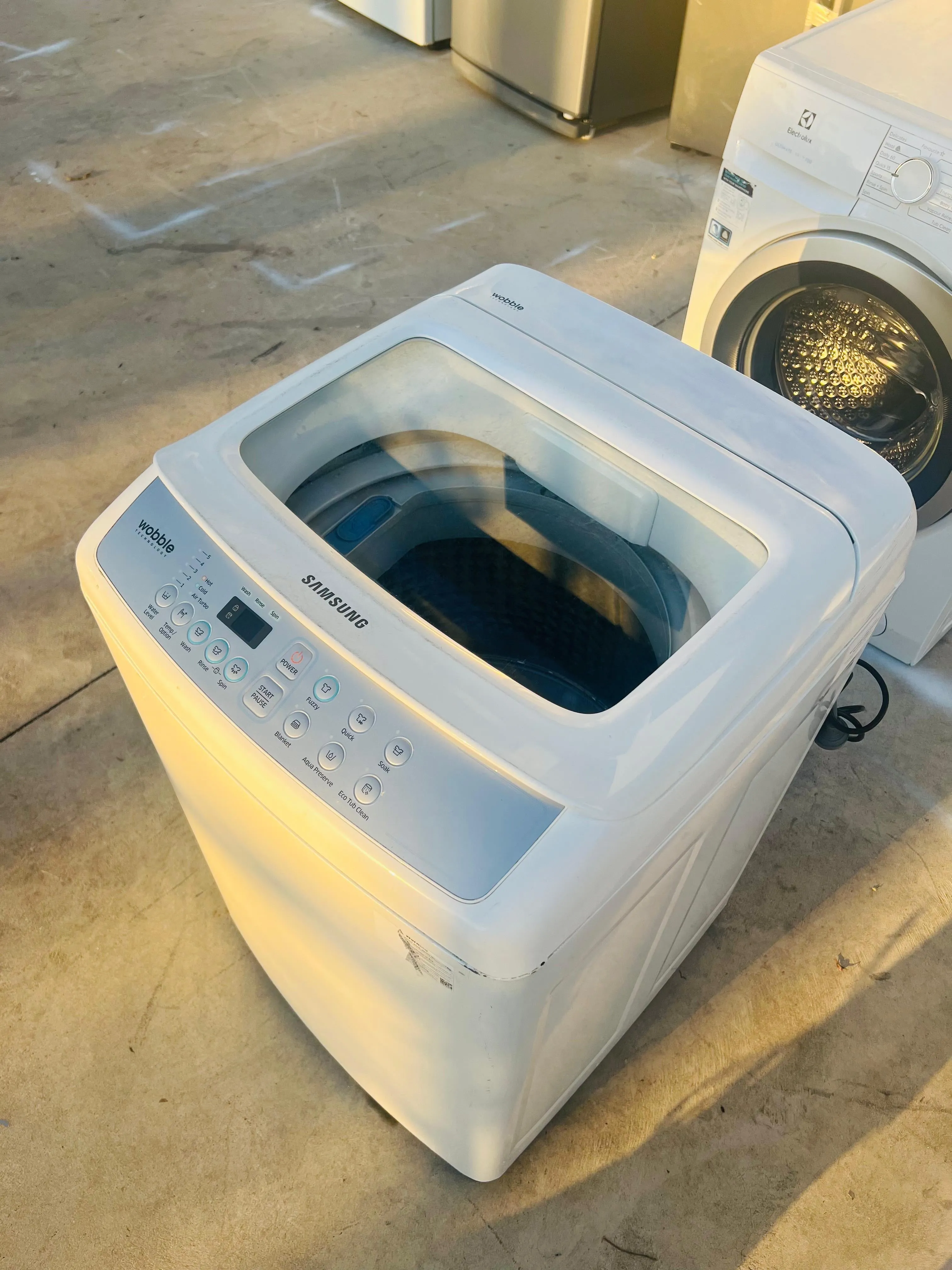 **SAMSUNG 5 KGS TOP LOADER WASHING MACHINE**