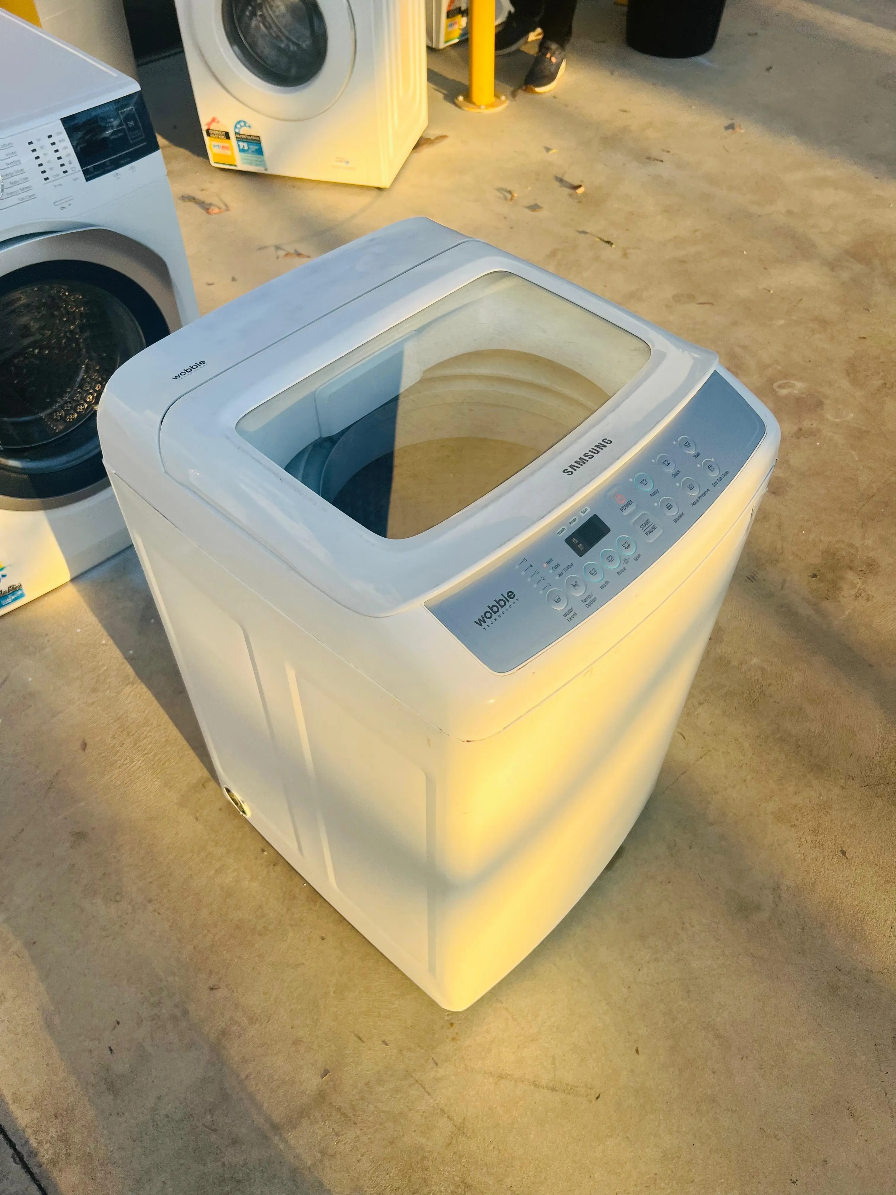**SAMSUNG 5 KGS TOP LOADER WASHING MACHINE**