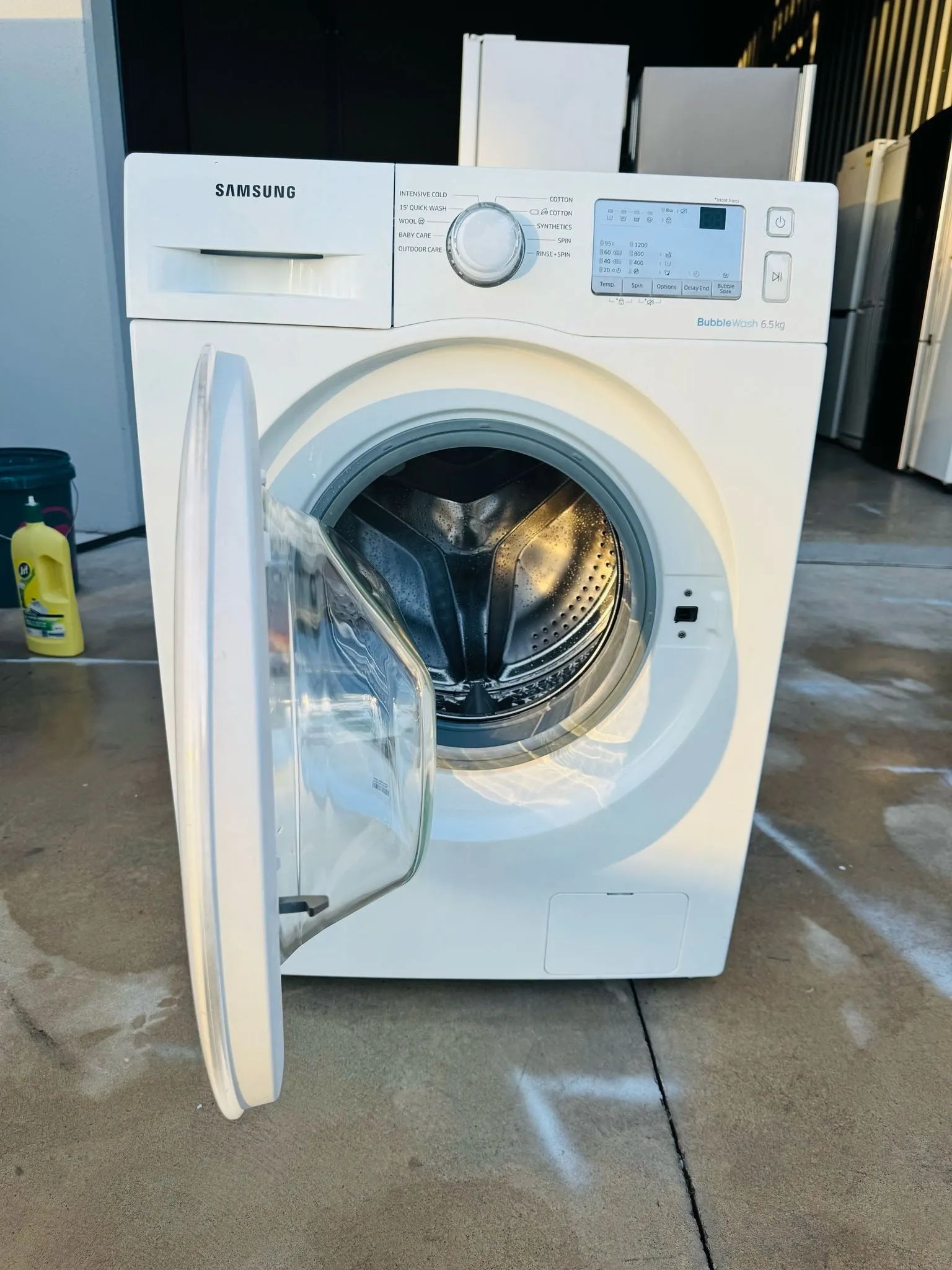 **SAMSUNG 6.5 KGS FRONT LOADER WASHING MACHINE**