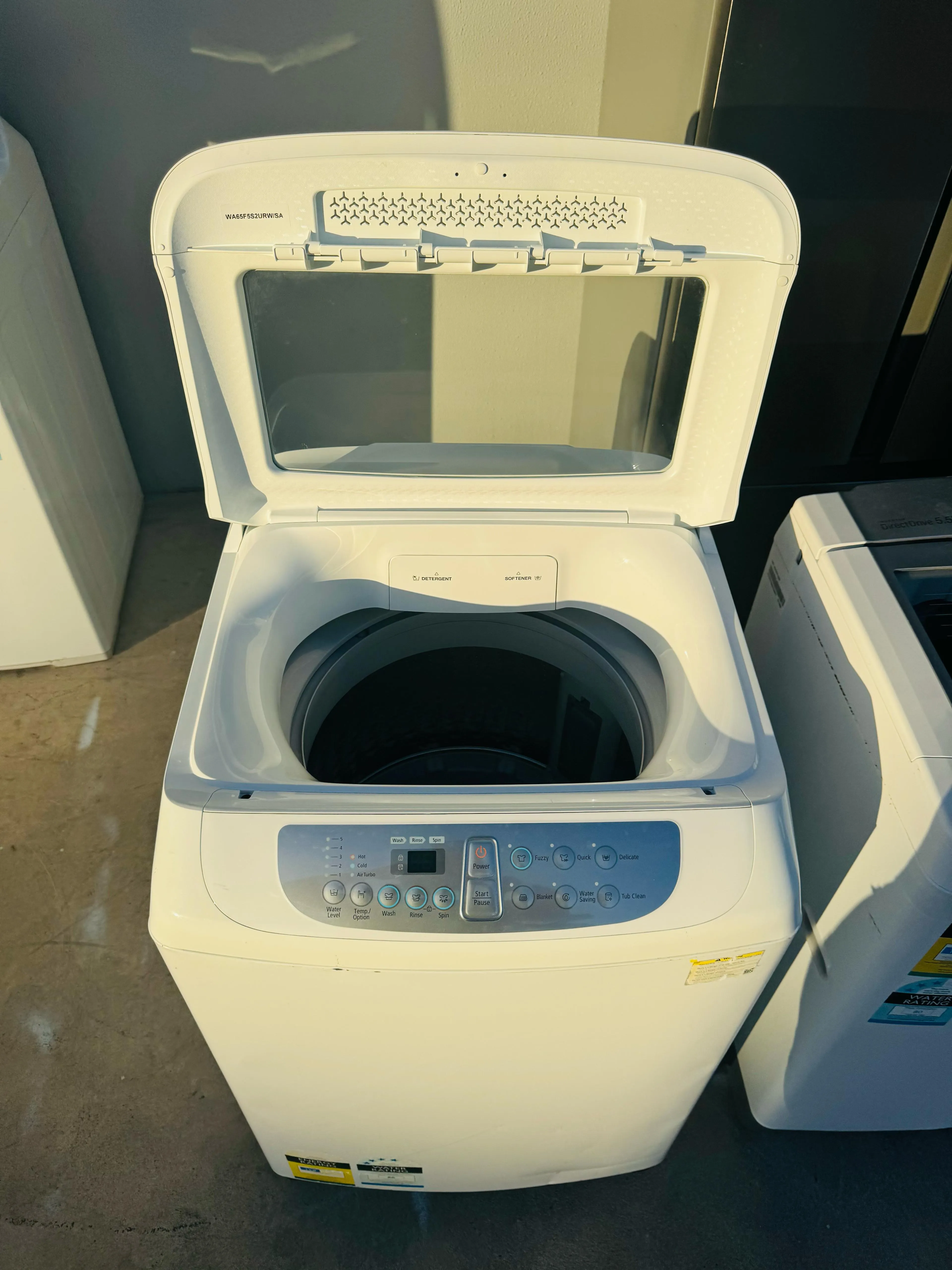 **SAMSUNG 6.5 KGS  TOP LOADER WASHING MACHINE** FREE DELIVERY
