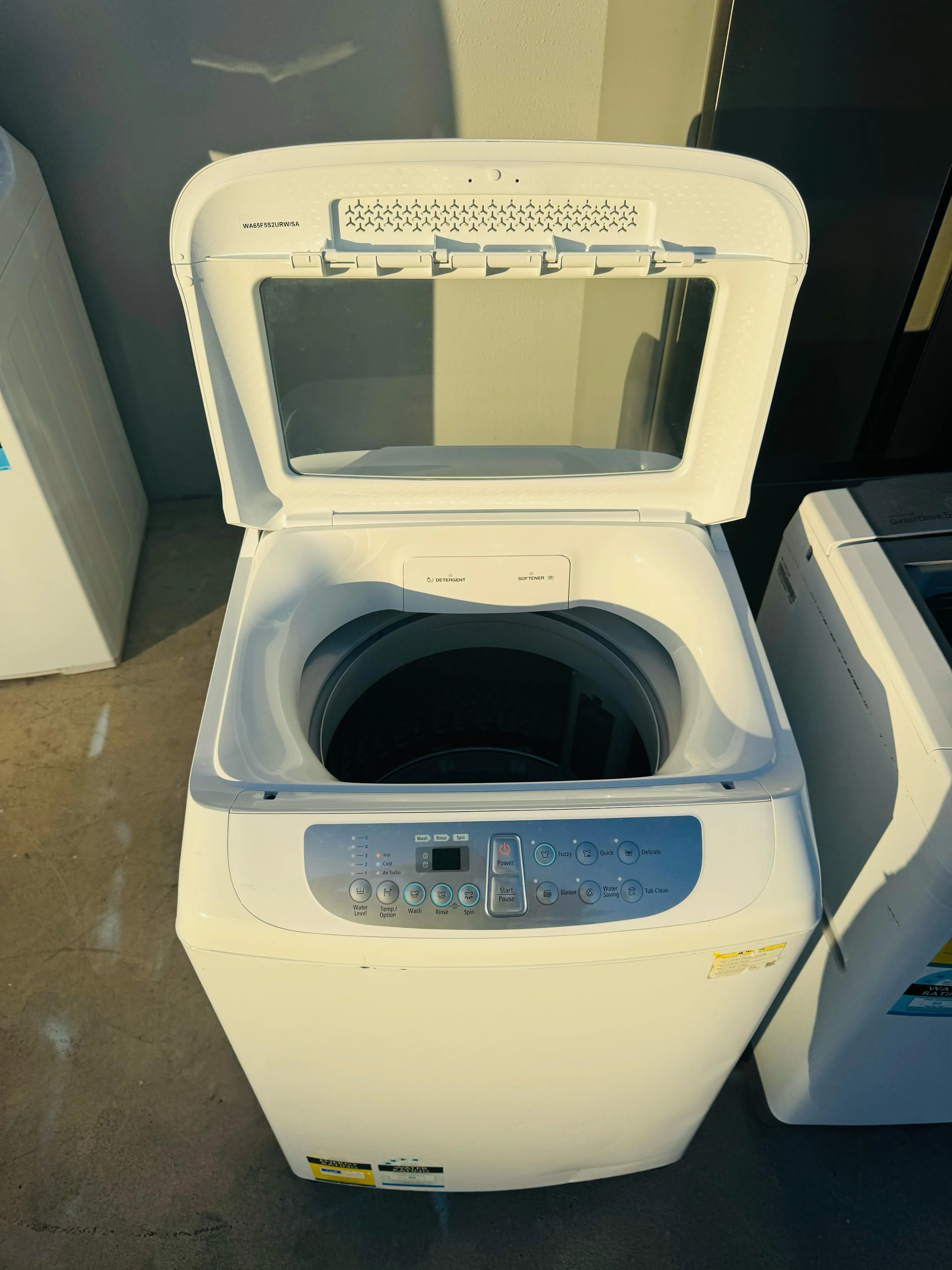 **SAMSUNG 6.5 KGS  TOP LOADER WASHING MACHINE** FREE DELIVERY