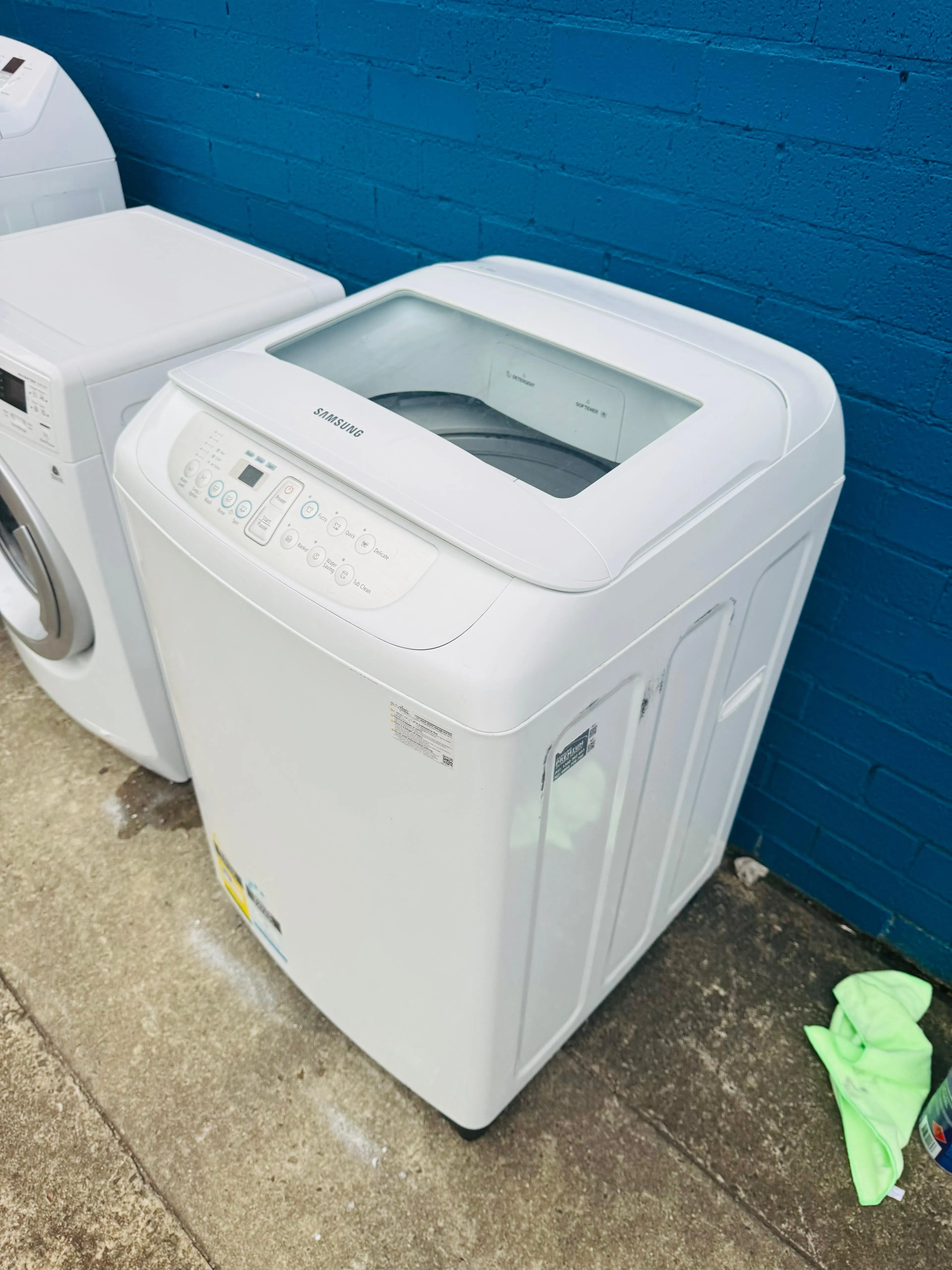 **SAMSUNG 6.5 KGS TOPLOADER WASHING MACHINE**