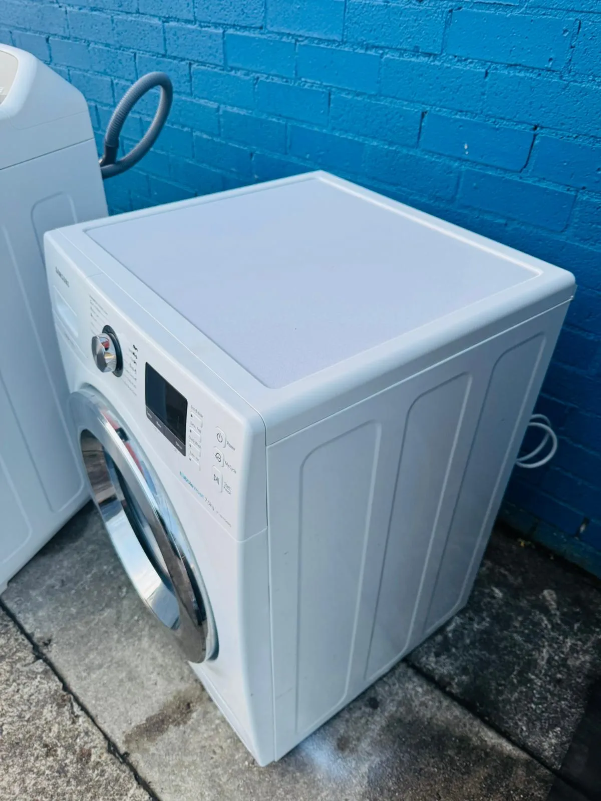 **SAMSUNG 7.5 KGS FRONT LOADER WASHING MACHINE**