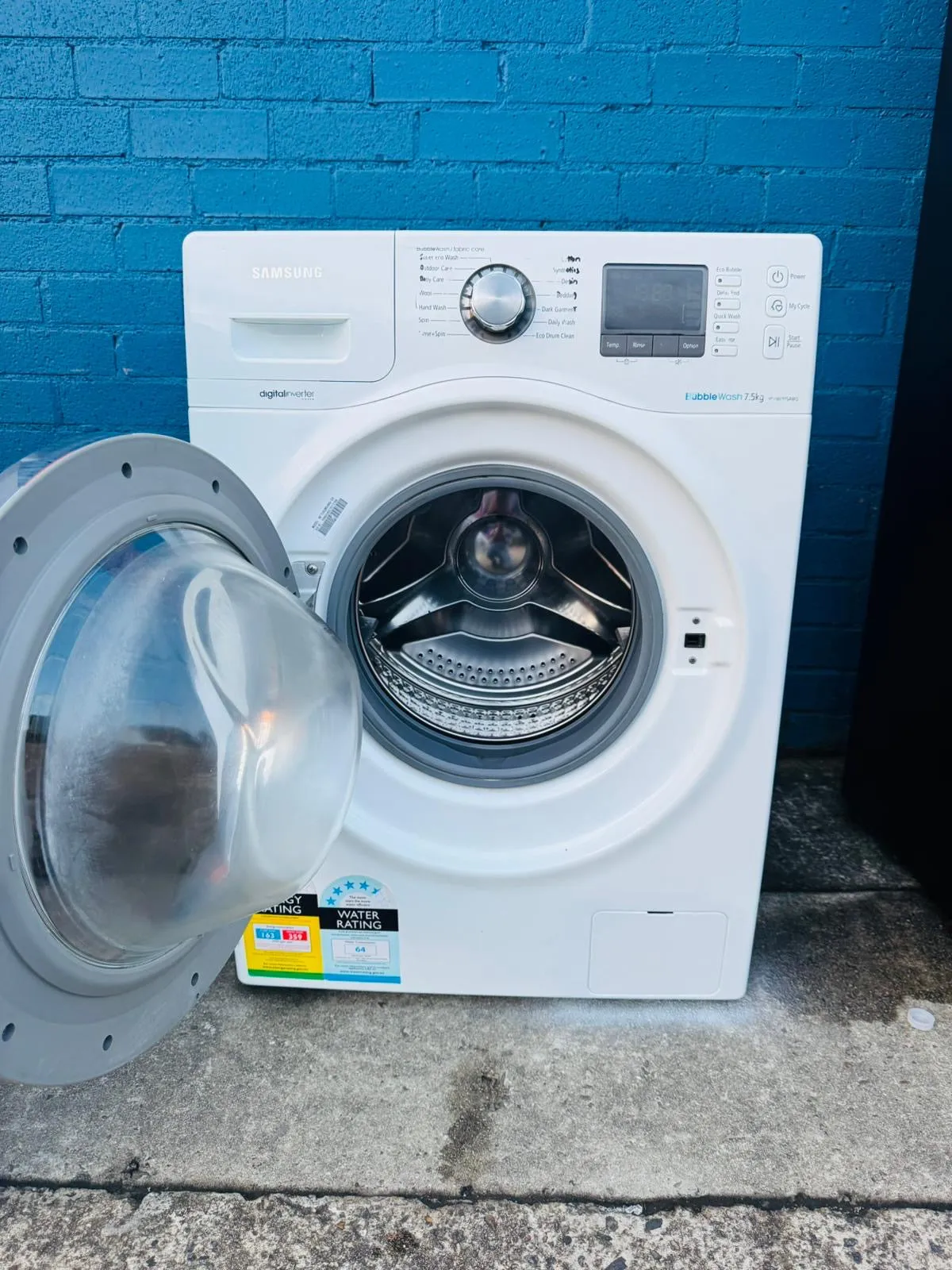 **SAMSUNG 7.5 KGS FRONT LOADER WASHING MACHINE**