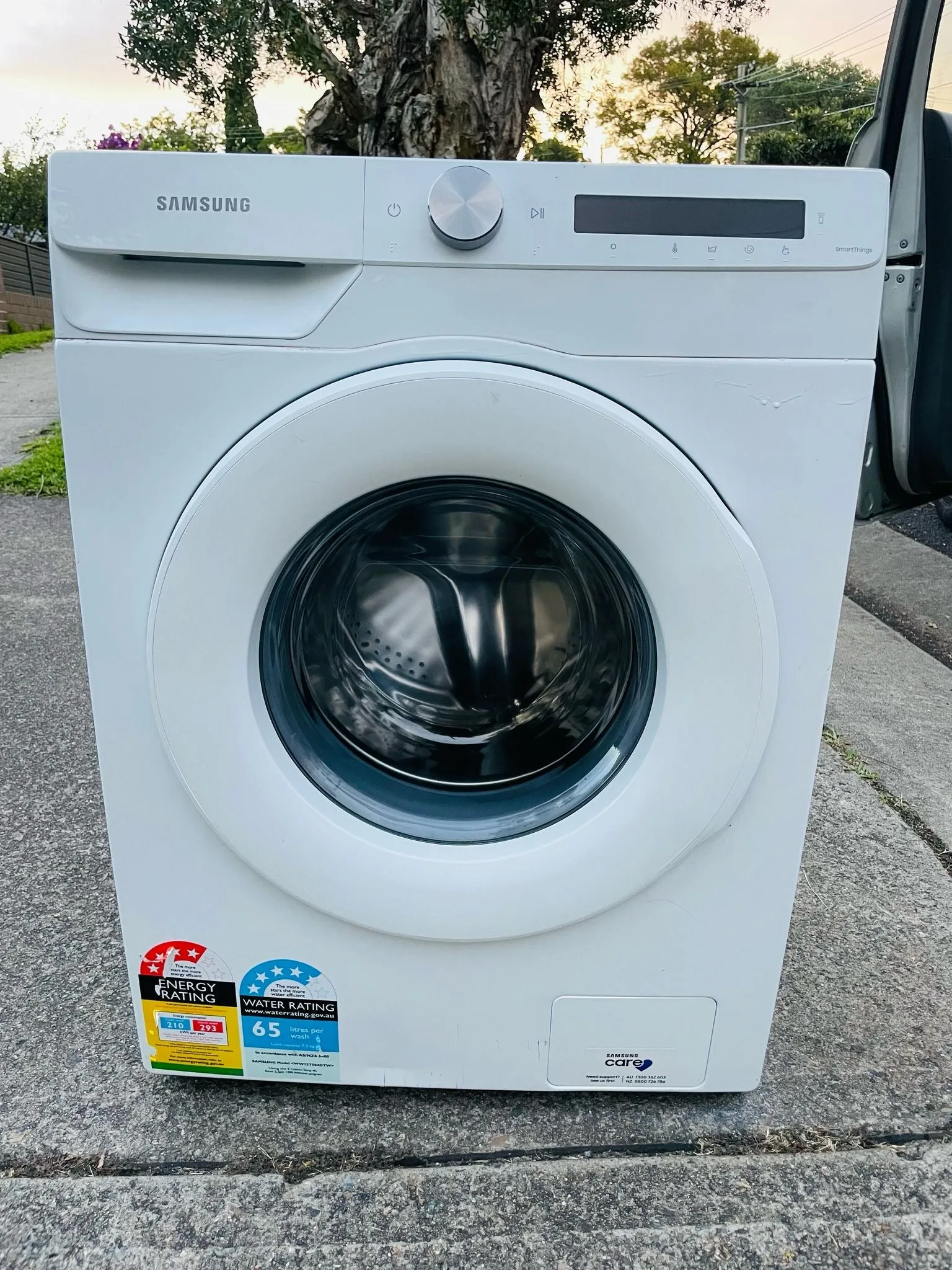 **SAMSUNG 7.5 KGS FRONT LOADER WASHING MACHINE**