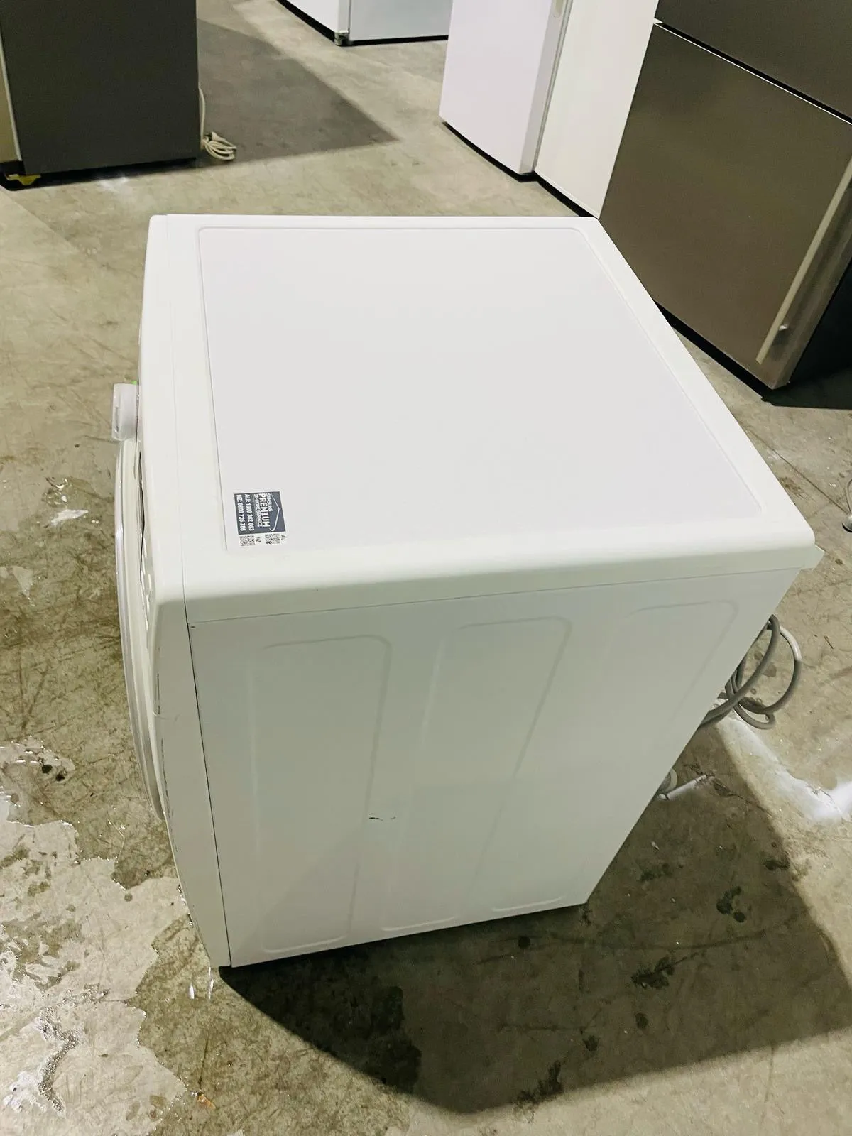 **SAMSUNG 7.5 KGS FRONT LOADER WASHING MACHINE**