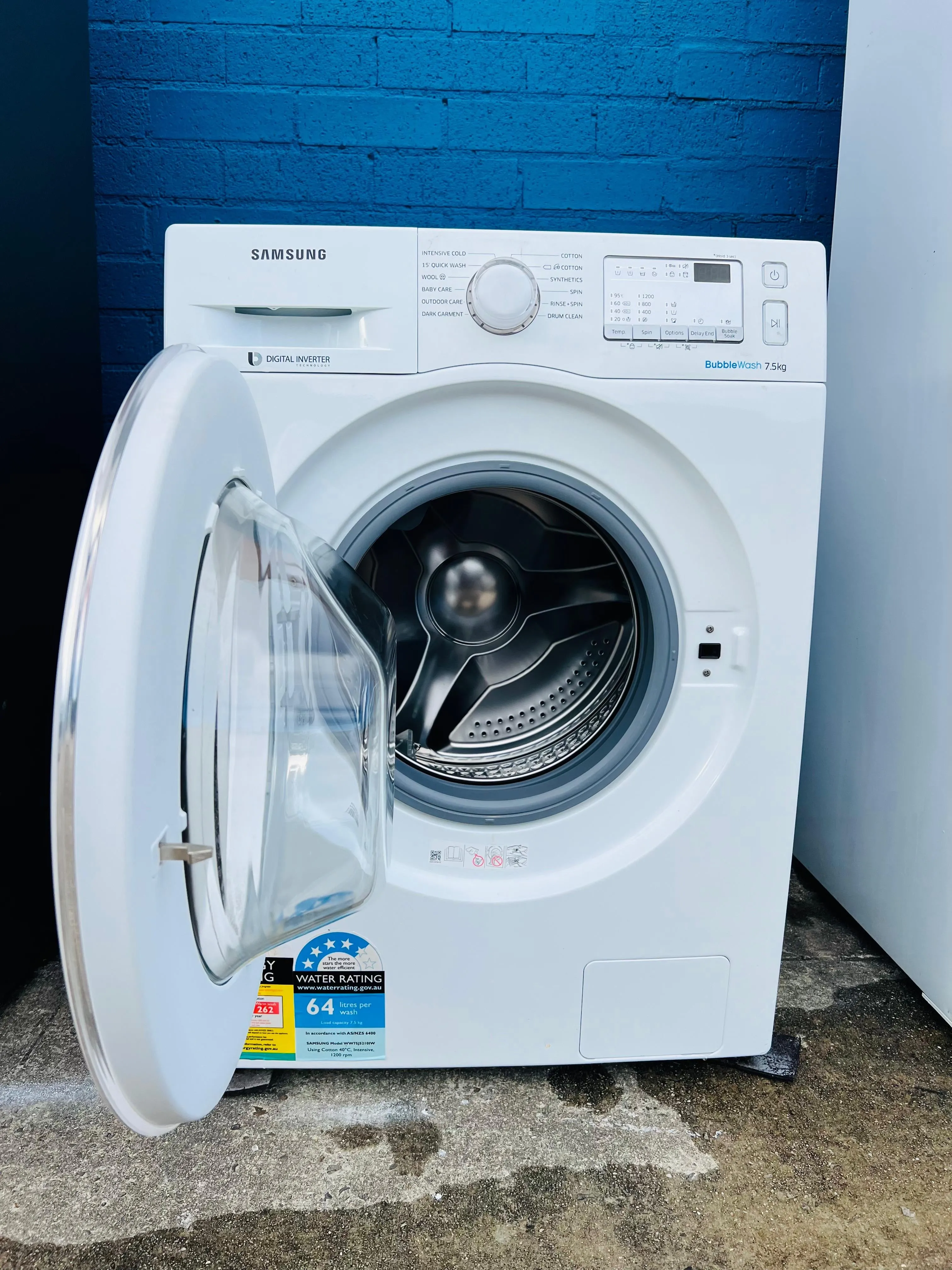 **SAMSUNG 7.5KGS FRONT LOADER WASHING MACHINE**